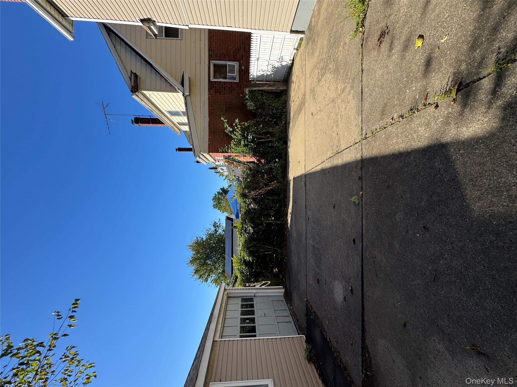 #9 photo, 19 Jacob Street, ナッソー郡 Elmont , NY 11003