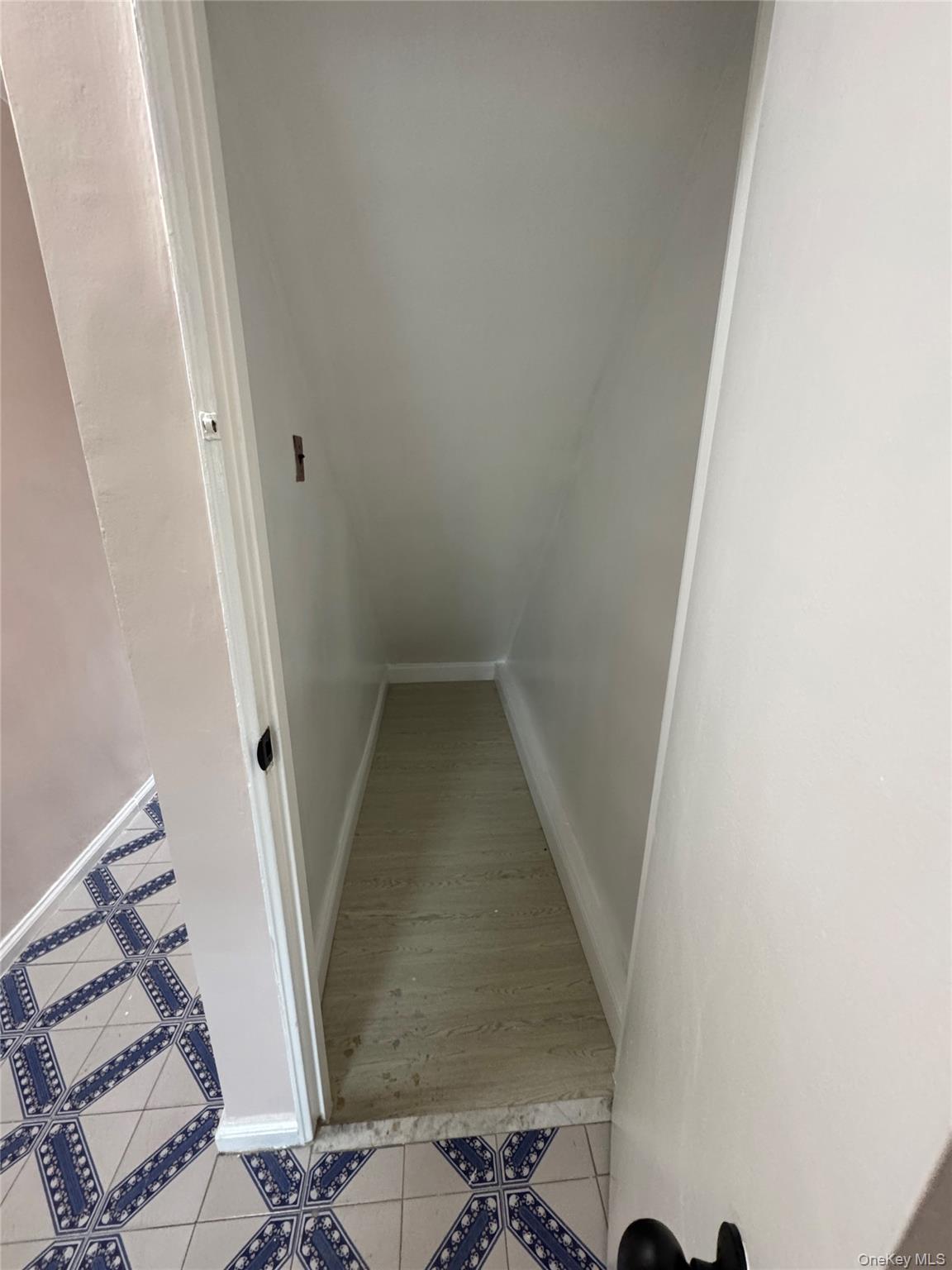 #12 photo, 153-32 77 Avenue, Kew Garden Hills , NY 11367