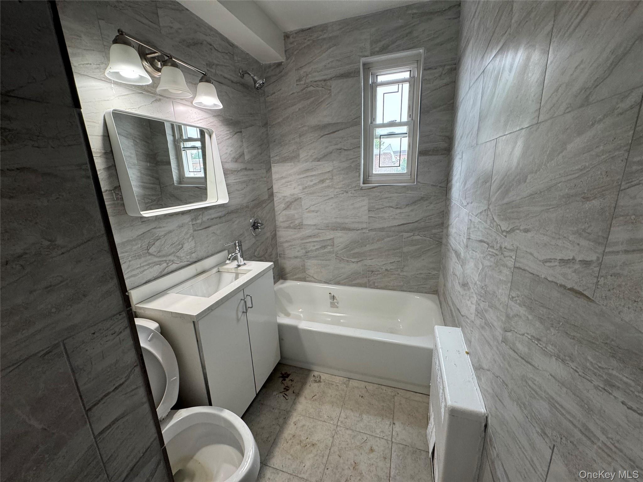 #6 photo, 153-32 77 Avenue, Kew Garden Hills , NY 11367