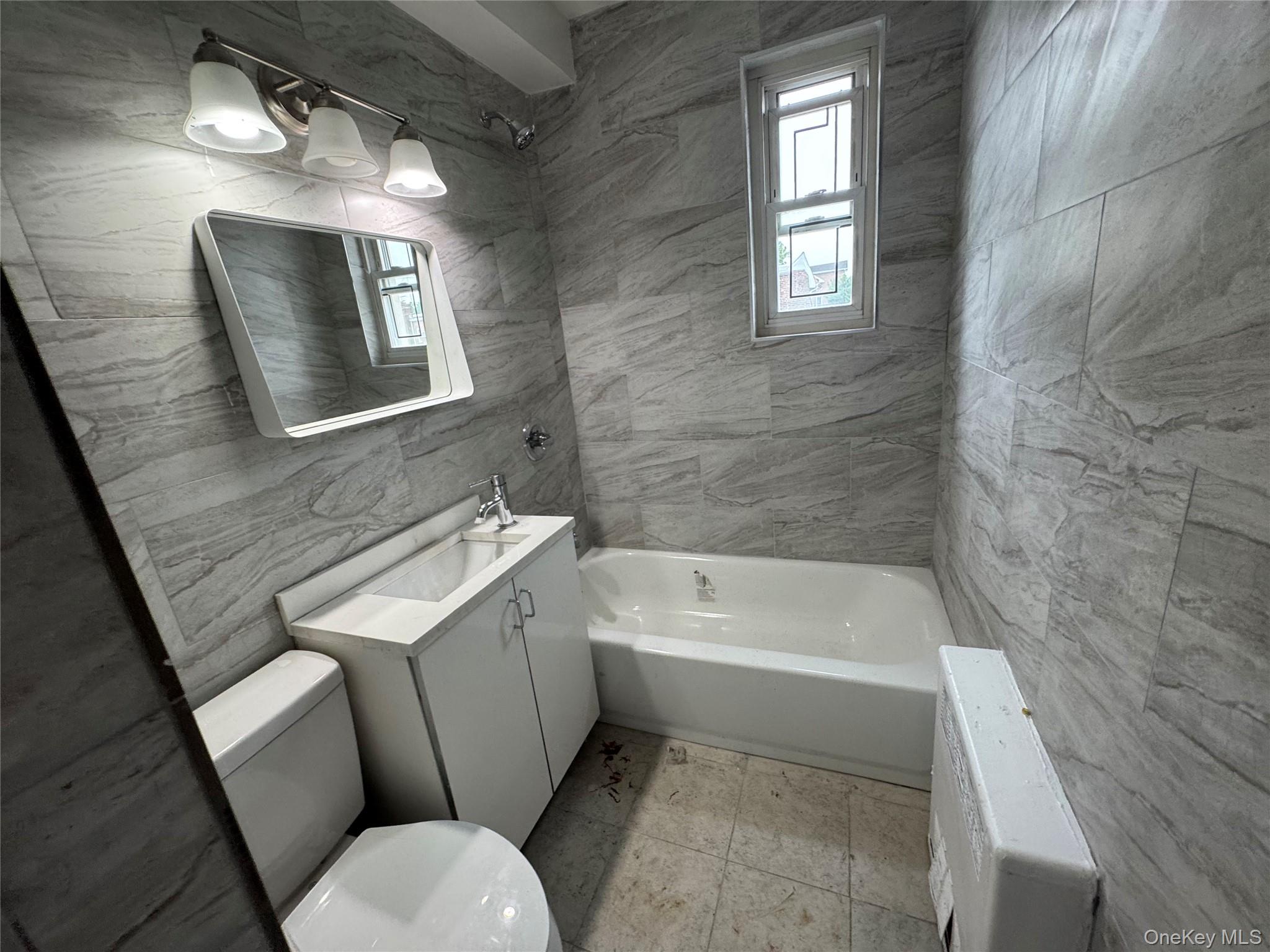 #7 photo, 153-32 77 Avenue, Kew Garden Hills , NY 11367