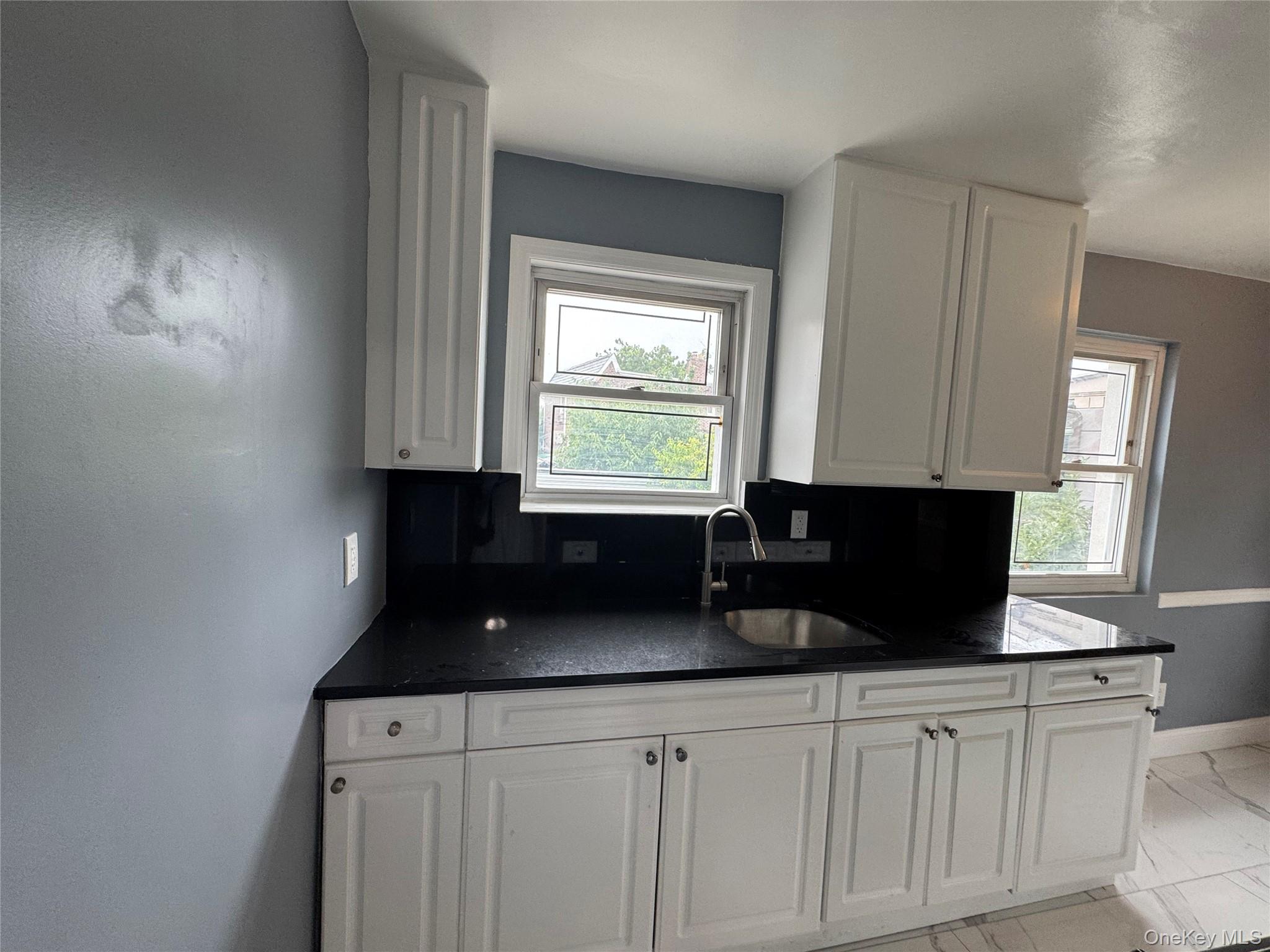 #9 photo, 153-32 77 Avenue, Kew Garden Hills , NY 11367