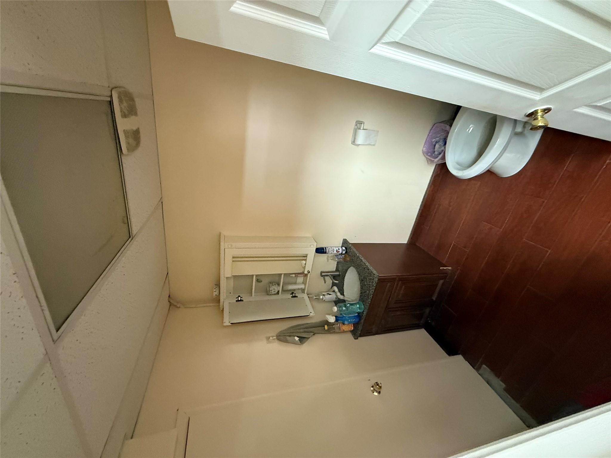 #6 photo, 3346 Farrington Street, クイーンズ区 Flushing , NY 11354