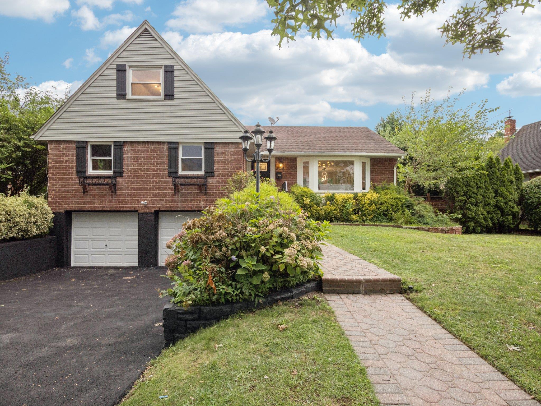 #1 photo, 898 Baldwin Drive, Westbury , NY 11590