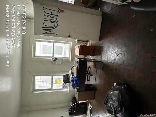 #3 photo, 3943 Carpenter Avenue, ブロンクス区 Bronx , NY 10466