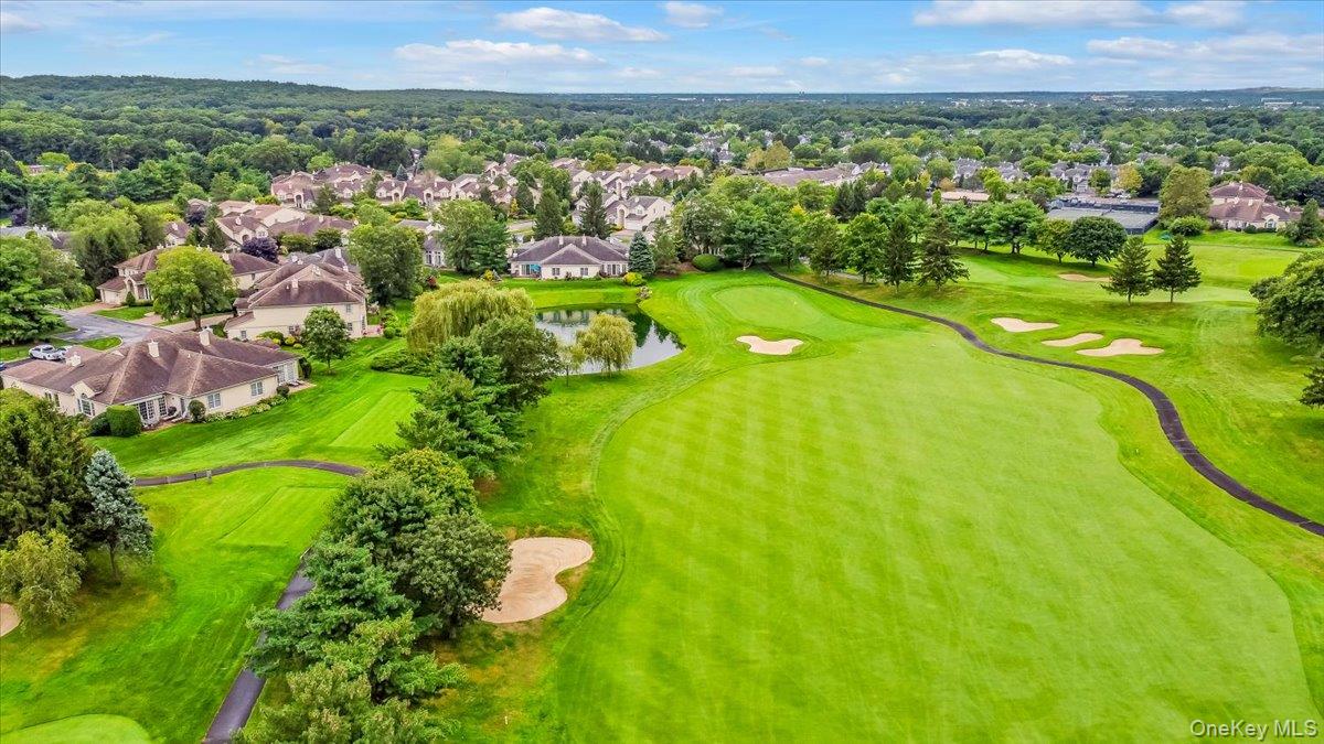 #16 photo, 911 Altessa Boulevard, Melville , NY 11747