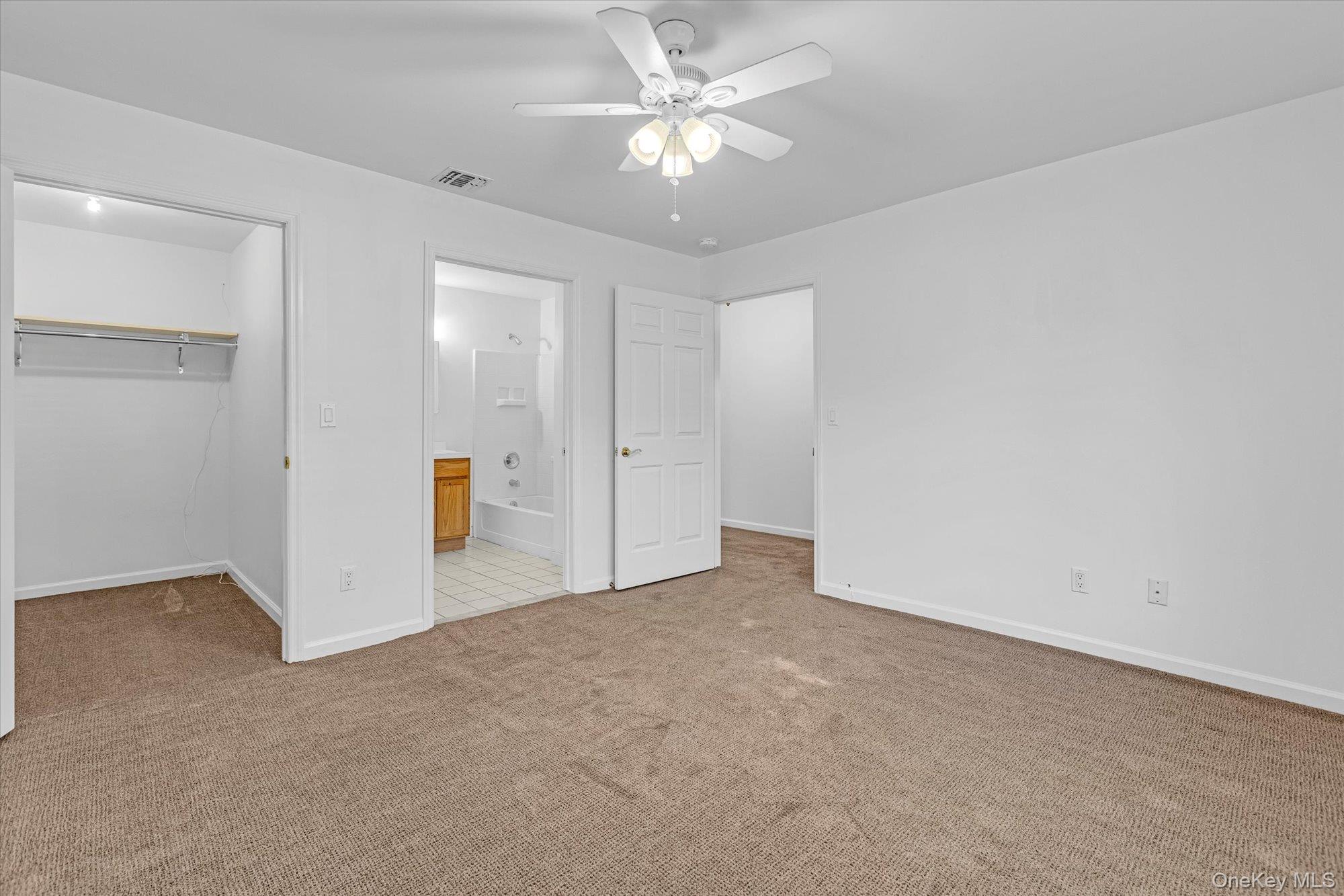 #9 photo, 911 Altessa Boulevard, Melville , NY 11747