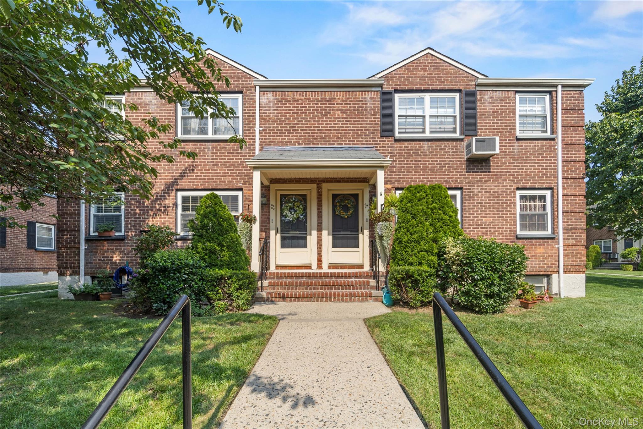 #16 photo, 69-09 215th Street, クイーンズ区 Bayside , NY 11364