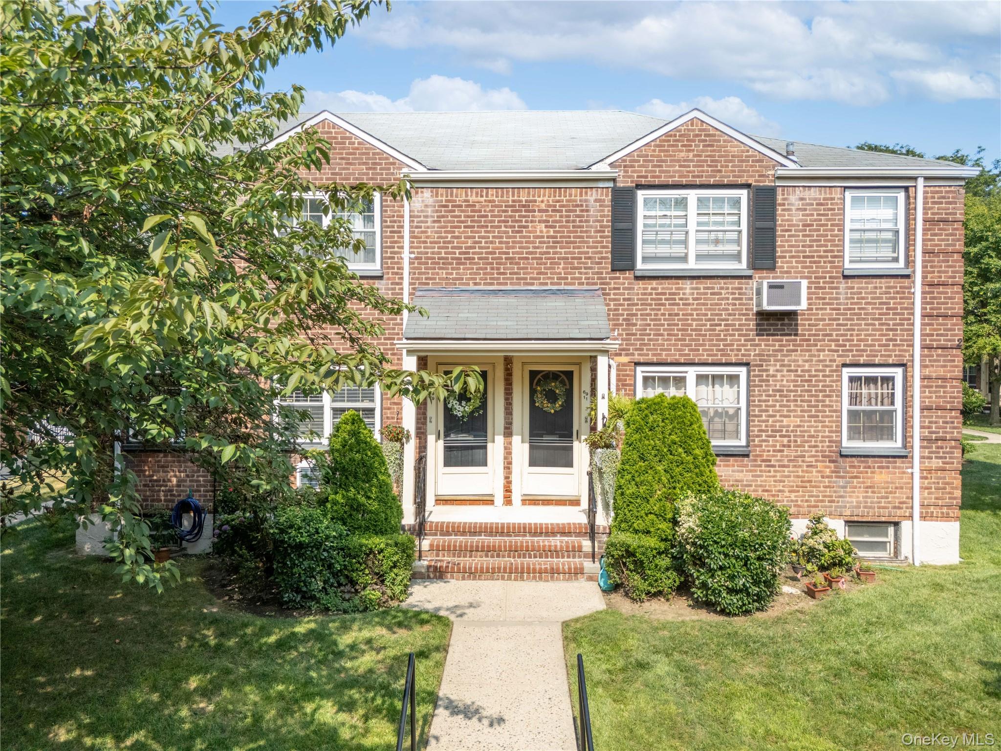 #17 photo, 69-09 215th Street, クイーンズ区 Bayside , NY 11364