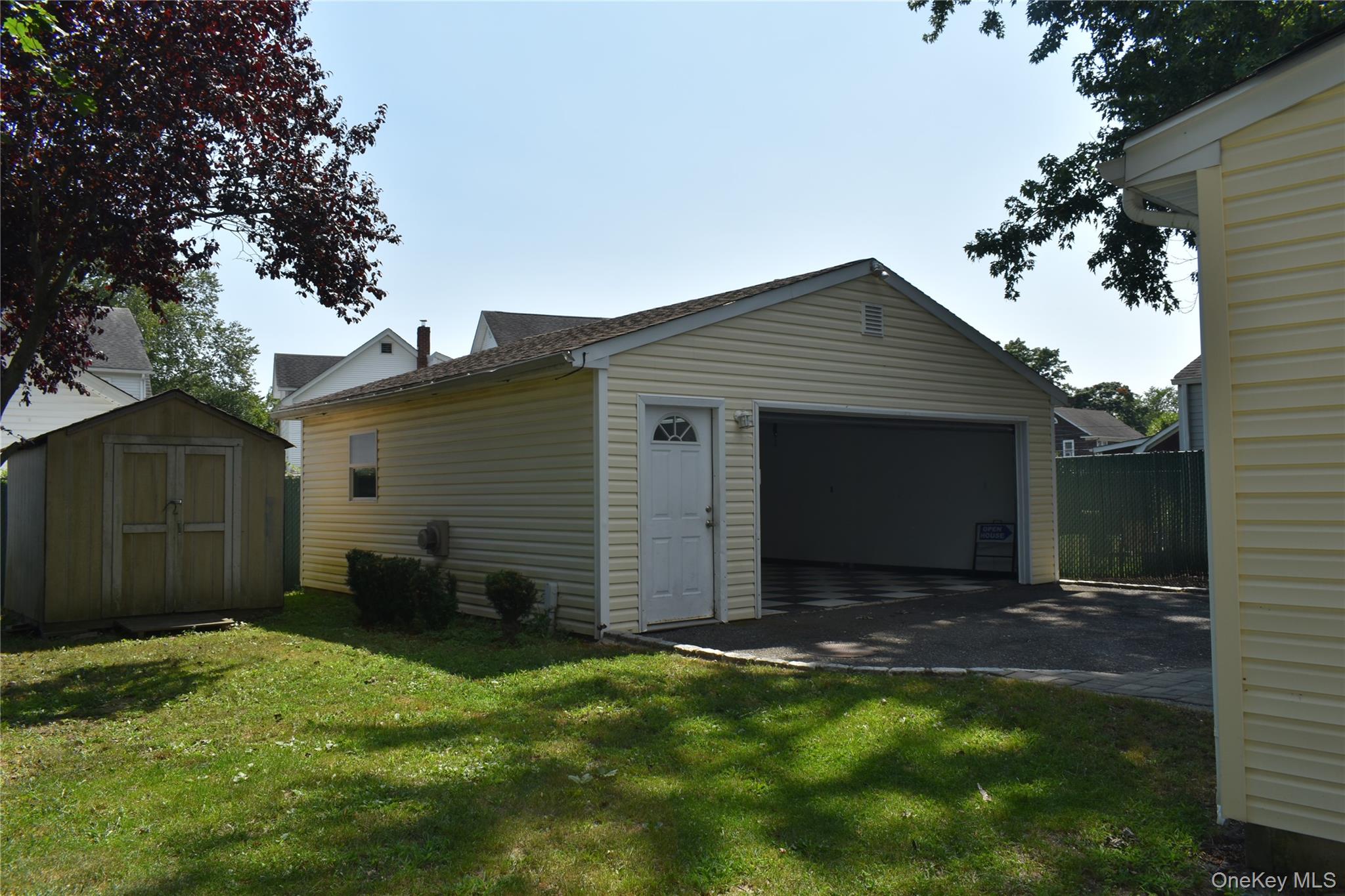 #7 photo, 54 Danes Street, サフォーク郡 Patchogue , NY 11772