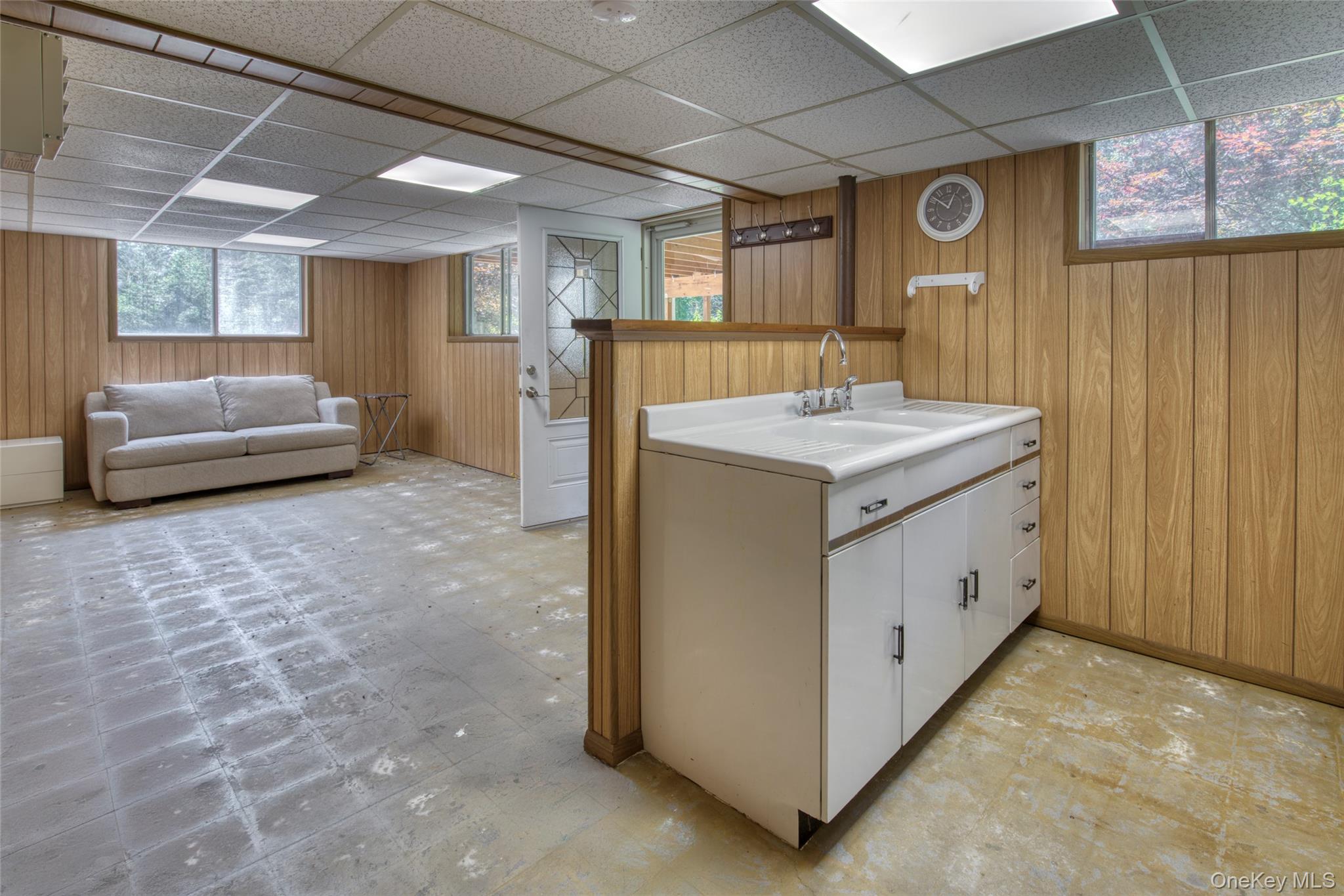 #13 photo, 685 Greenway W, サフォーク郡 Orient , NY 11957