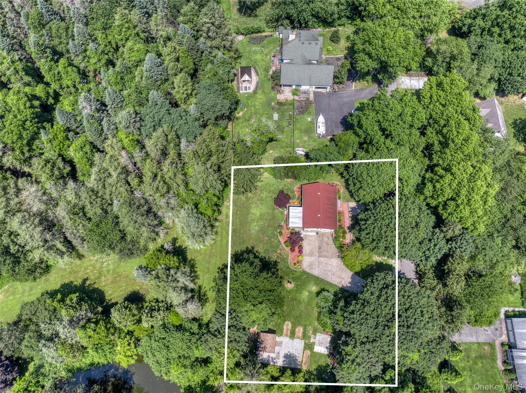 #16 photo, 685 Greenway W, サフォーク郡 Orient , NY 11957