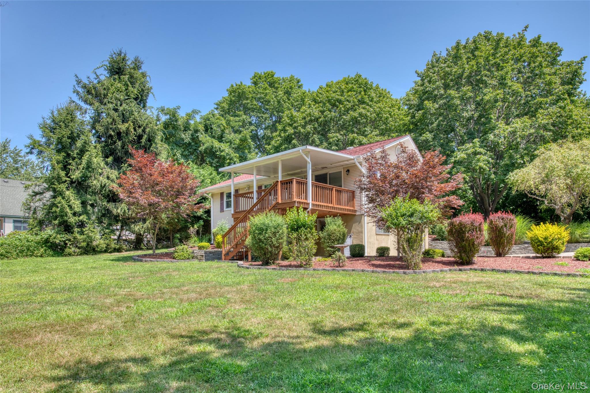 #19 photo, 685 Greenway W, サフォーク郡 Orient , NY 11957