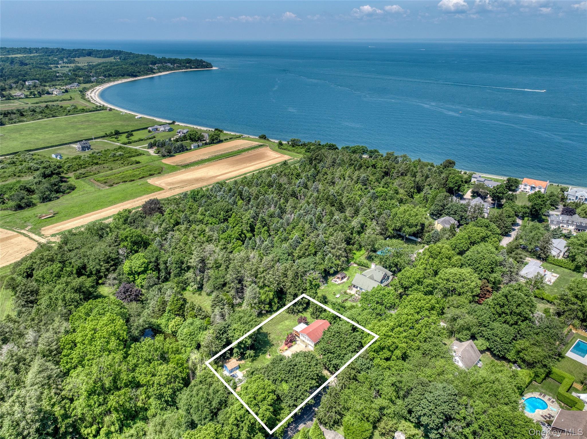 #5 photo, 685 Greenway W, サフォーク郡 Orient , NY 11957