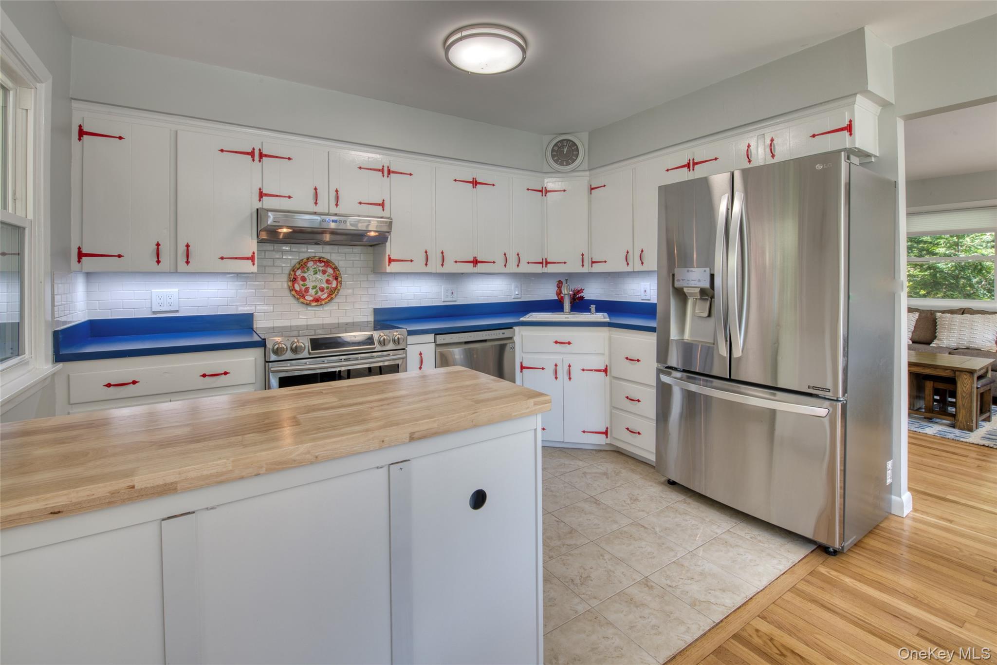 #9 photo, 685 Greenway W, サフォーク郡 Orient , NY 11957