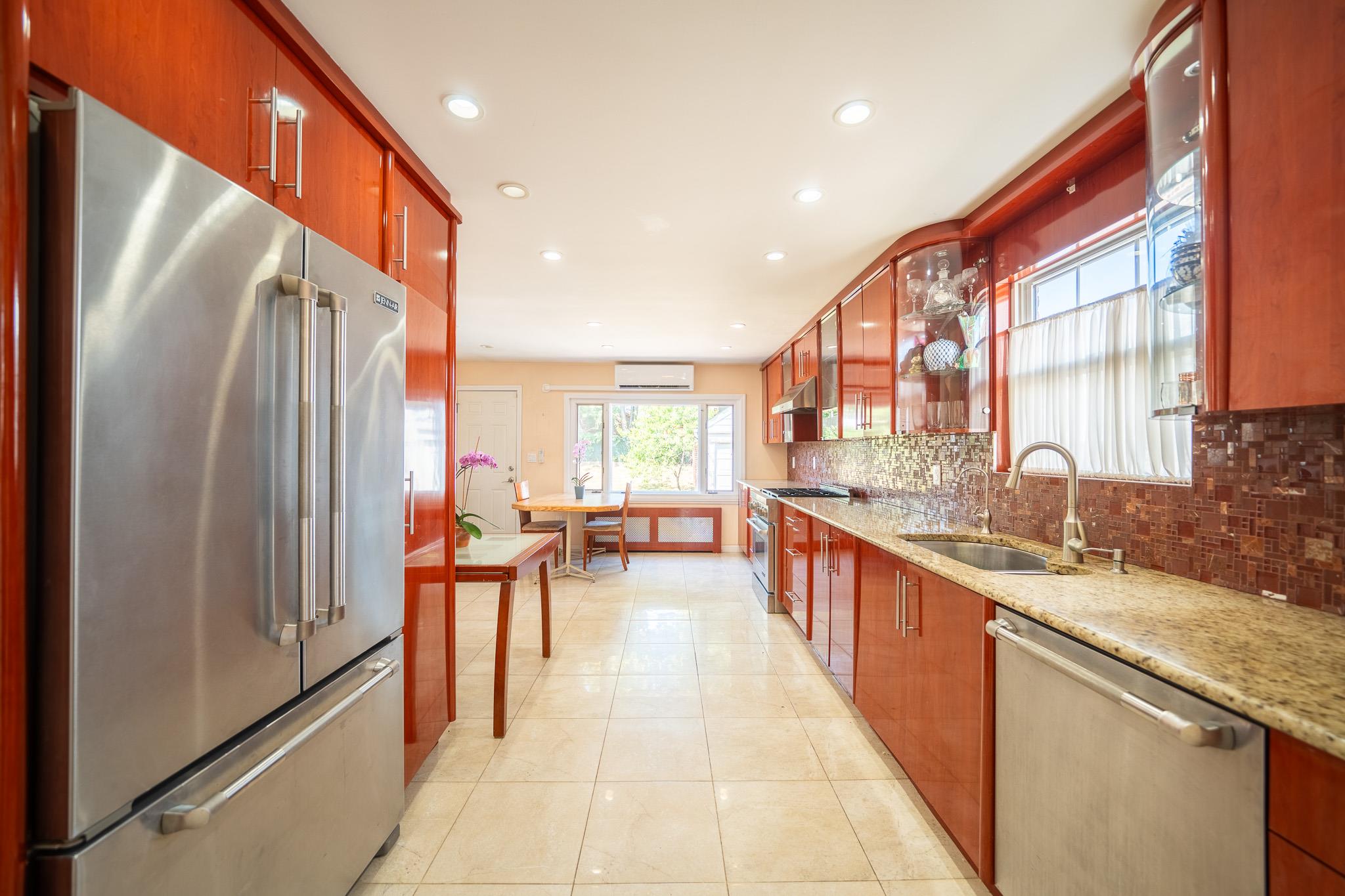 #13 photo, 75-22 186th Street, Fresh Meadows , NY 11366