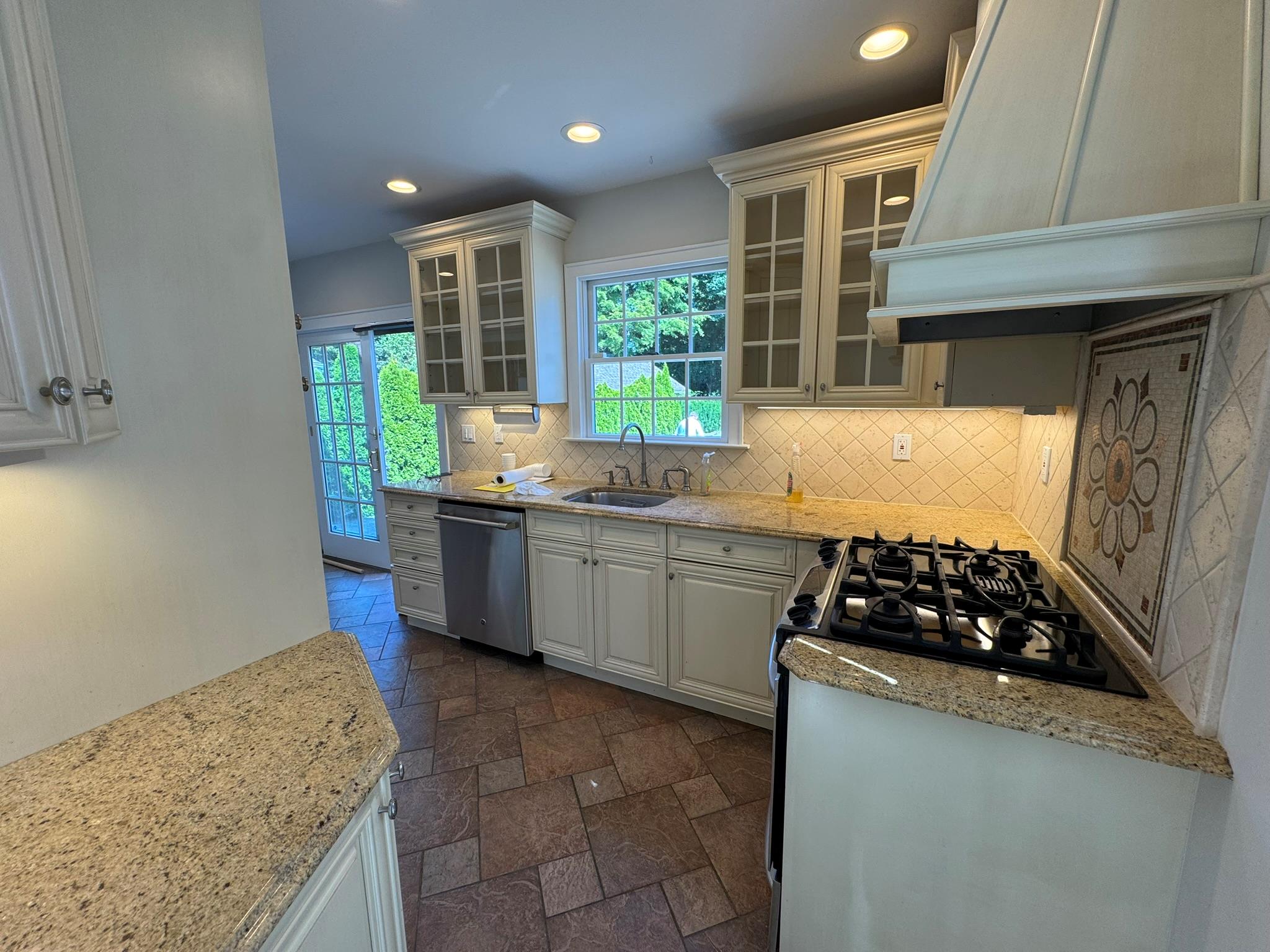 #13 photo, 85 Yale Street, ナッソー郡 Williston Park , NY 11596