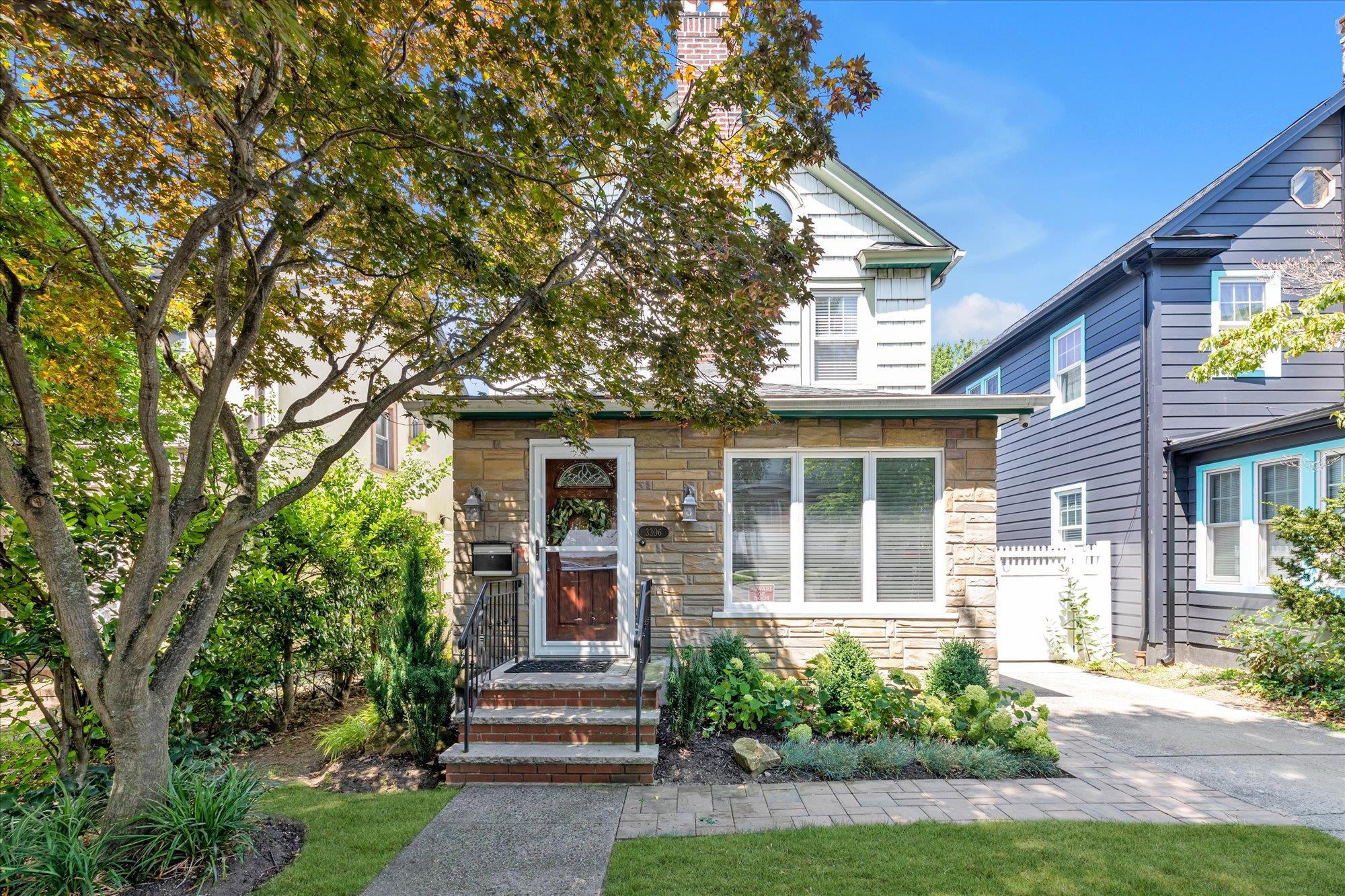 #1 photo, 33-06 154 Street, फ्लशिंग Flushing , NY 11354