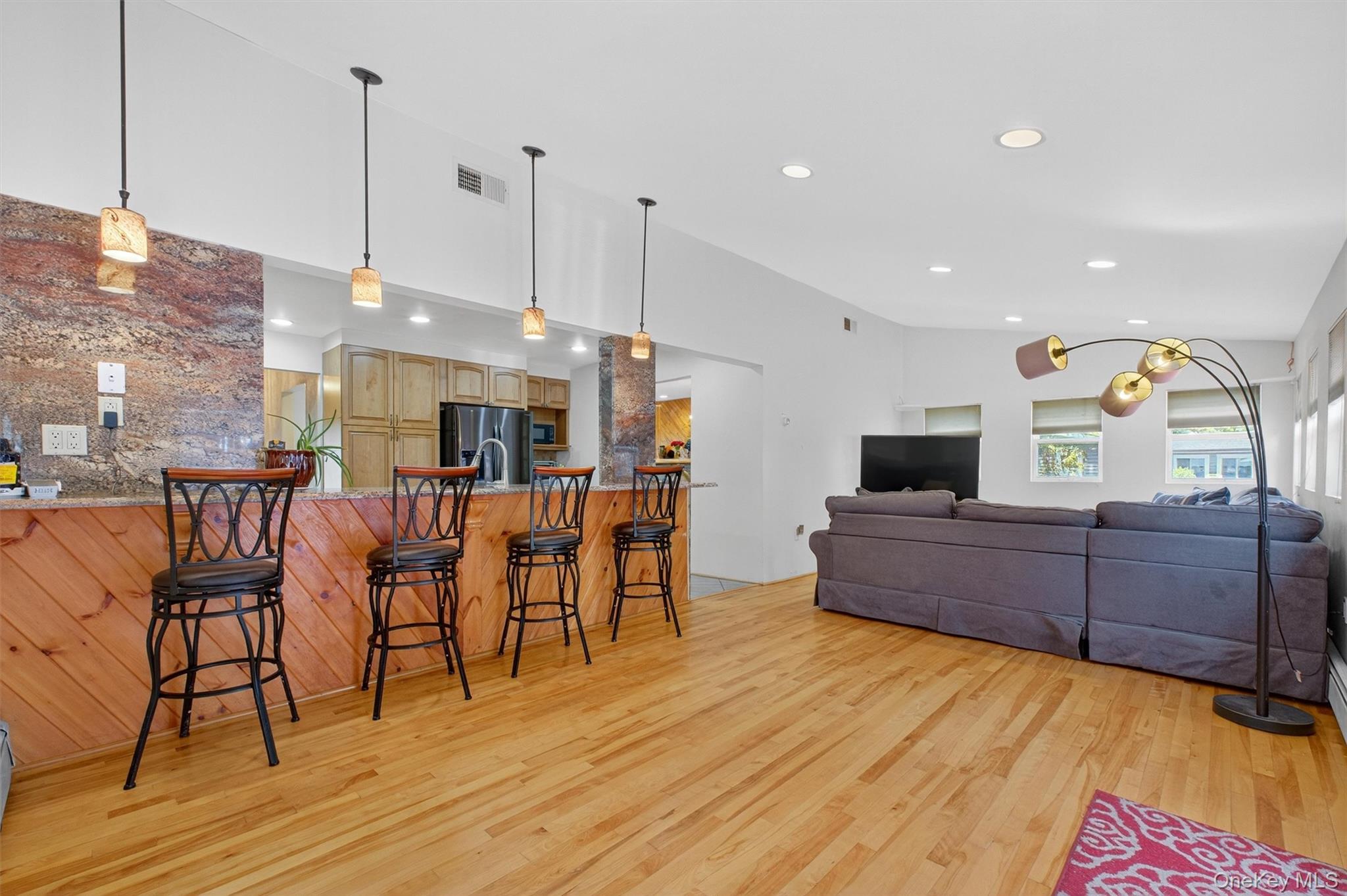 #20 photo, 5 Verplanck Avenue, Hopewell Junction , NY 12533