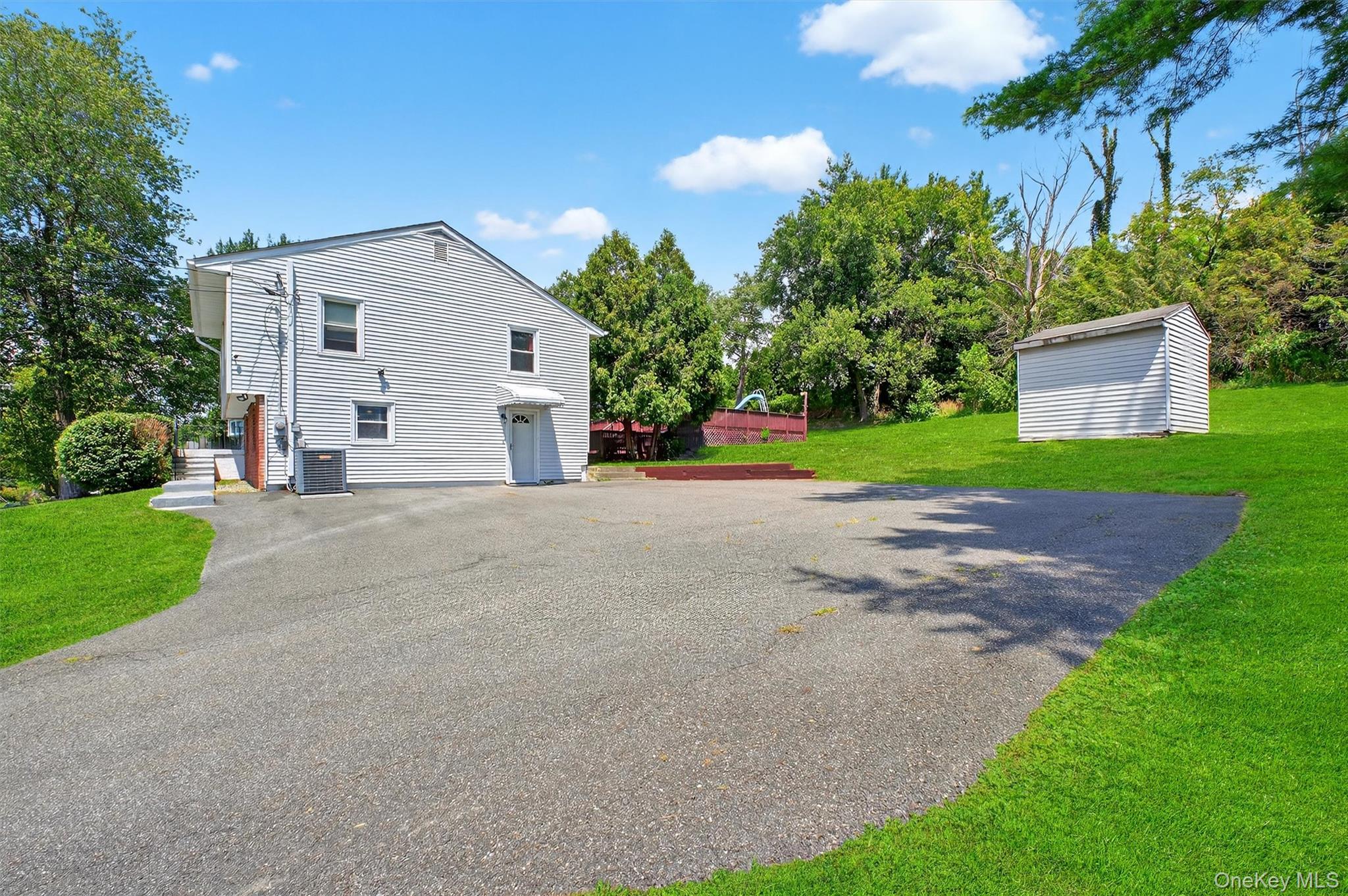 #4 photo, 5 Verplanck Avenue, Hopewell Junction , NY 12533