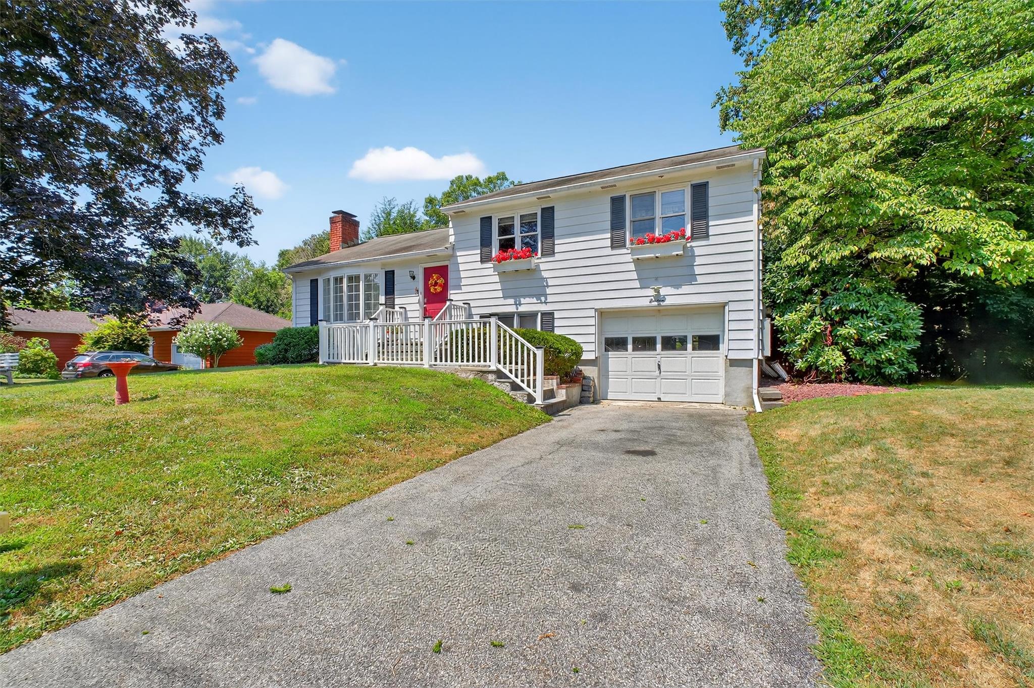#1 photo, 13 Sherwood Drive, Poughkeepsie , NY 12603
