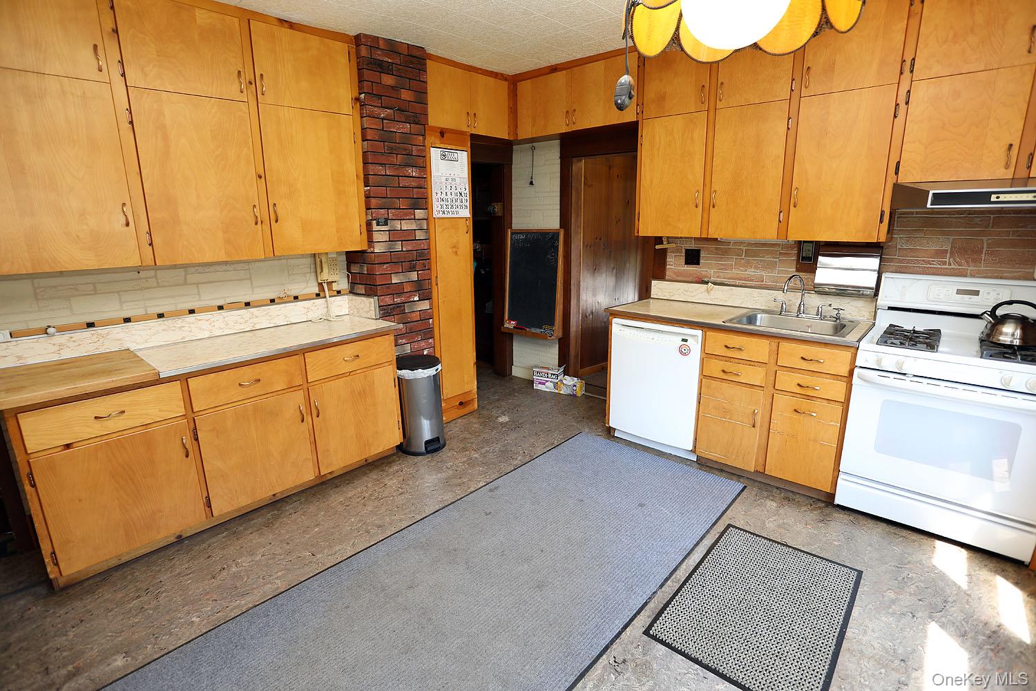 #8 photo, 1779 Shandelee Road, Youngsville , NY 12758