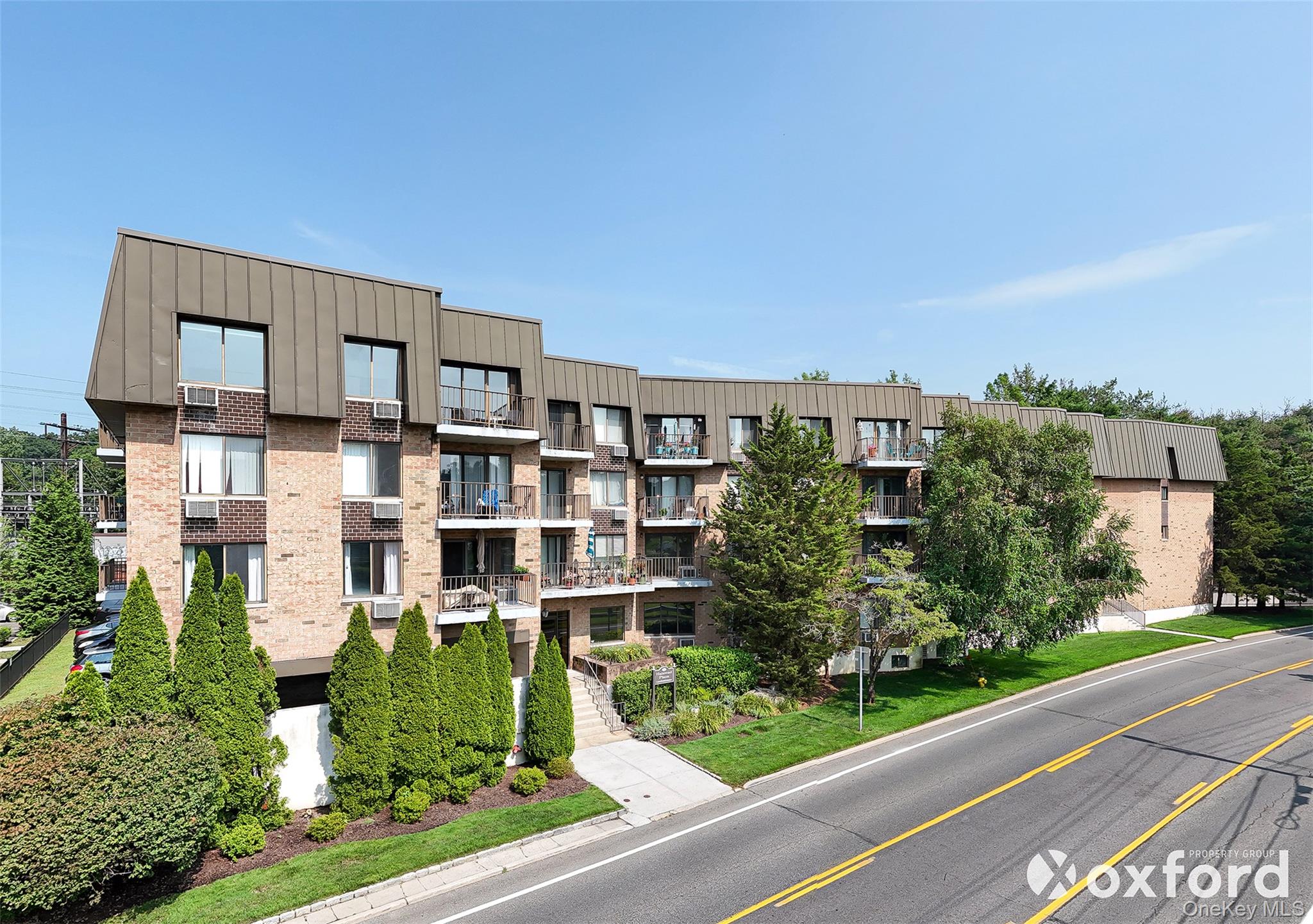 #1 photo, 560 Halstead Avenue, Harrison , NY 10528