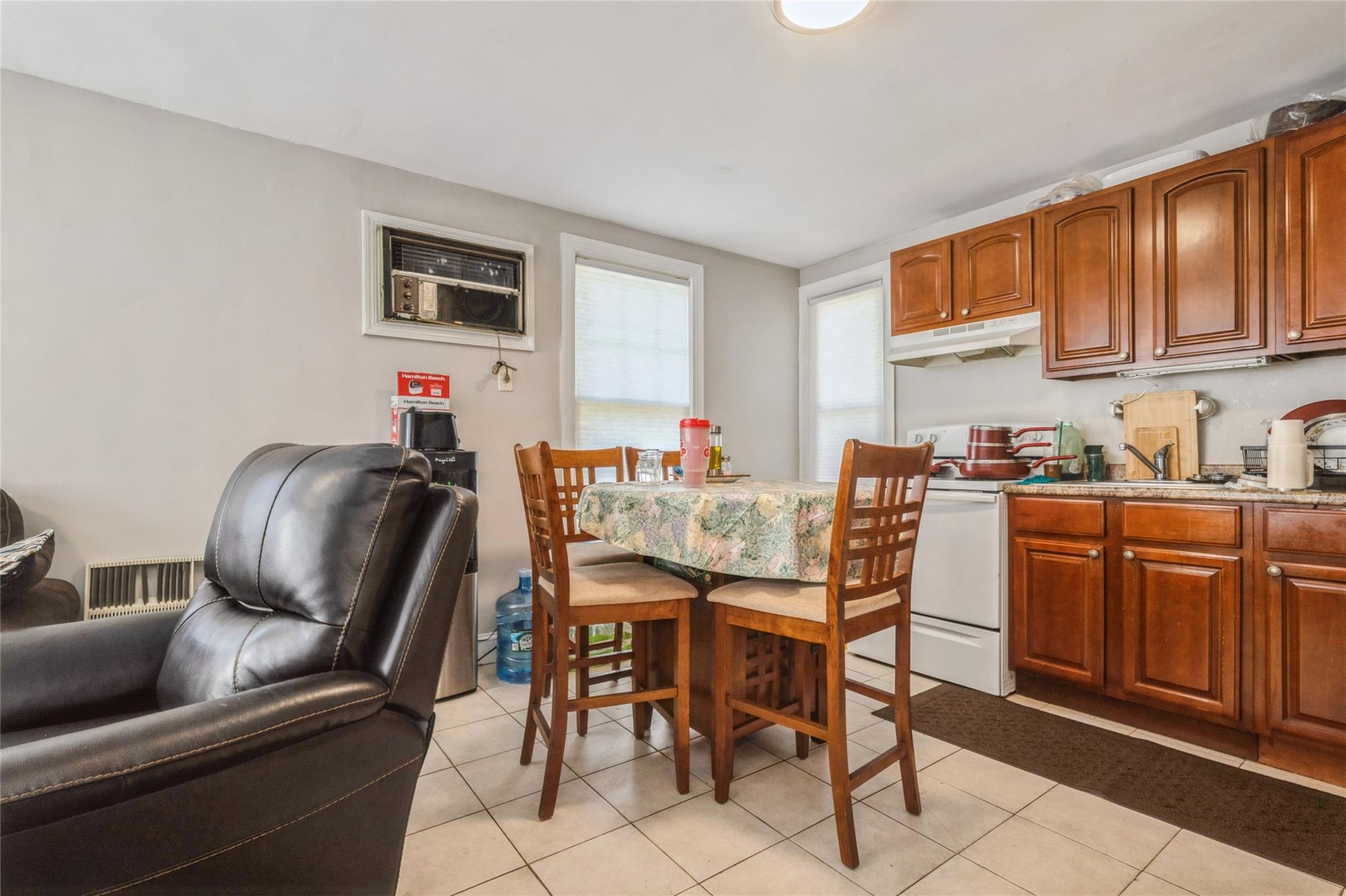 #16 photo, 128 Merrick Avenue, ナッソー郡 Merrick , NY 11566