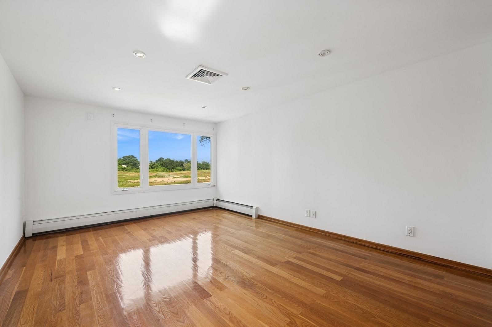 #15 photo, 1016 Channel Drive, ナッソー郡 Hewlett Harbor , NY 11557