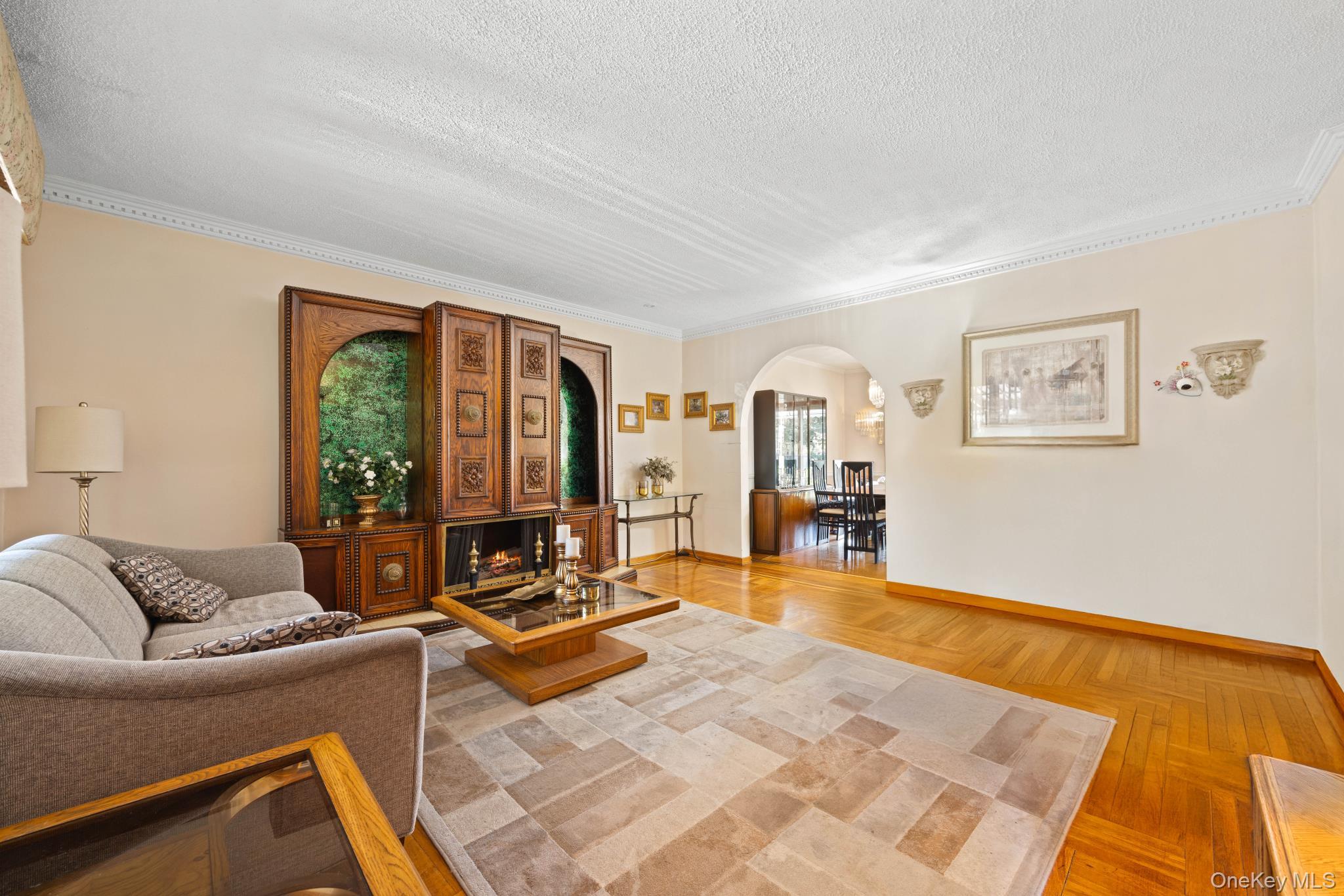 #7 photo, 51-29 69th Place, クイーンズ区 Woodside , NY 11377