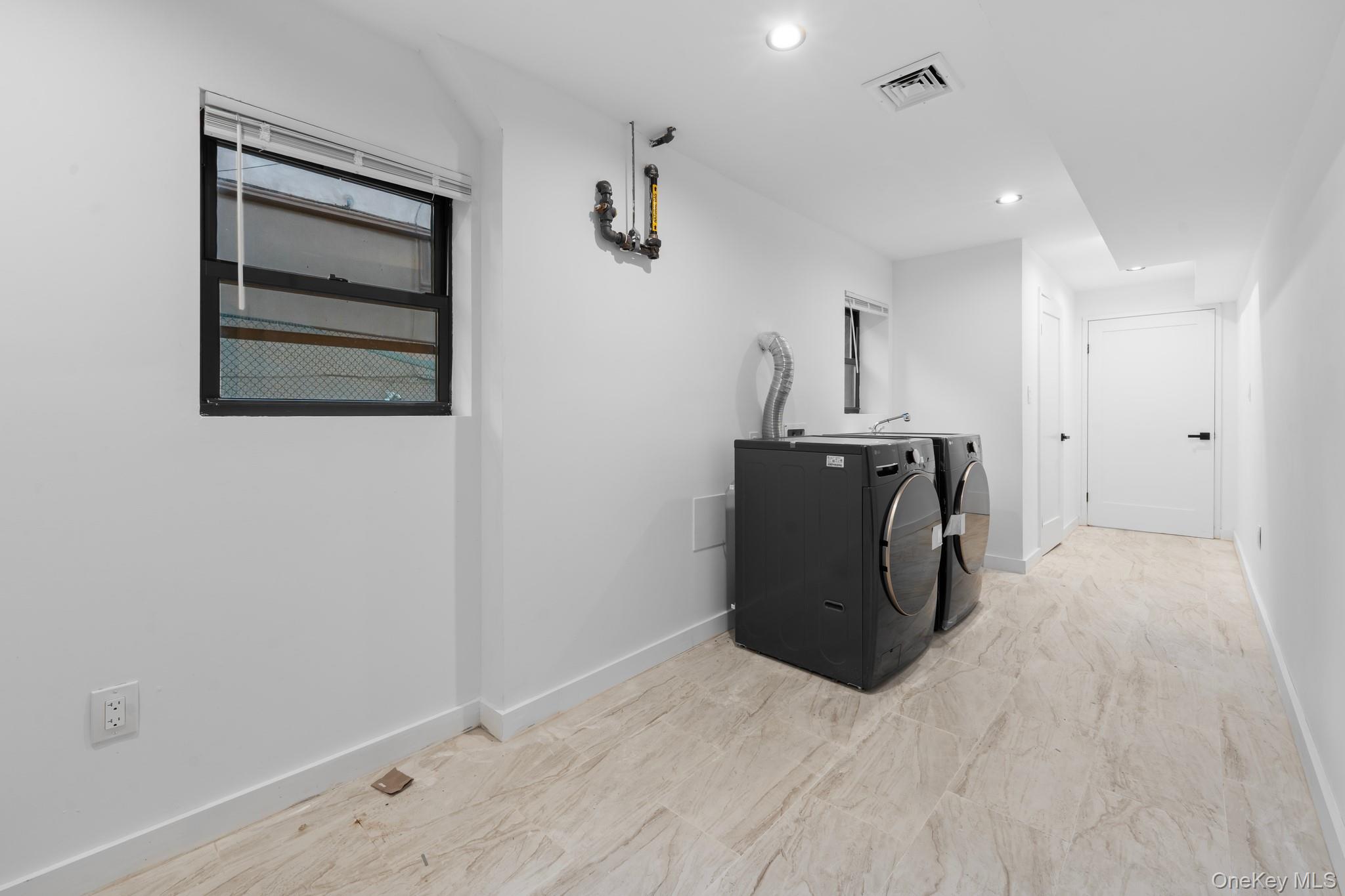 #15 photo, 21837 Spencer Avenue, クイーンズ区 Queens Village , NY 11427