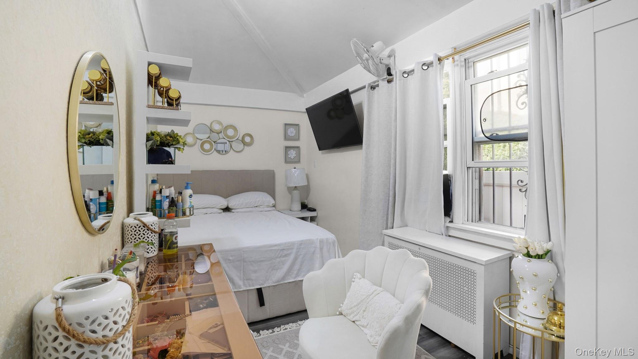 #8 photo, 222-26 93rd Avenue, クイーンズ区 Queens Village , NY 11428