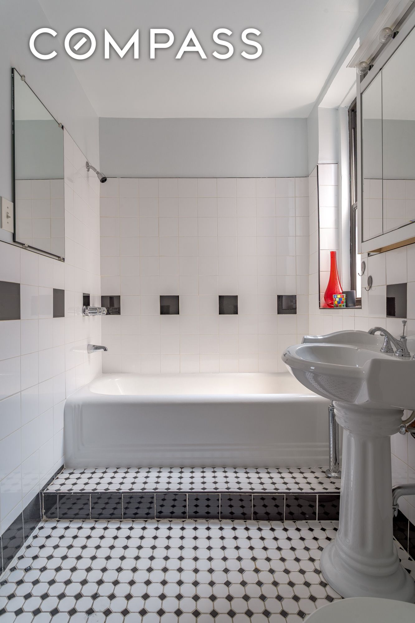 #14 photo, 35-06 88th Street, クイーンズ区 Jackson Heights , NY 11372