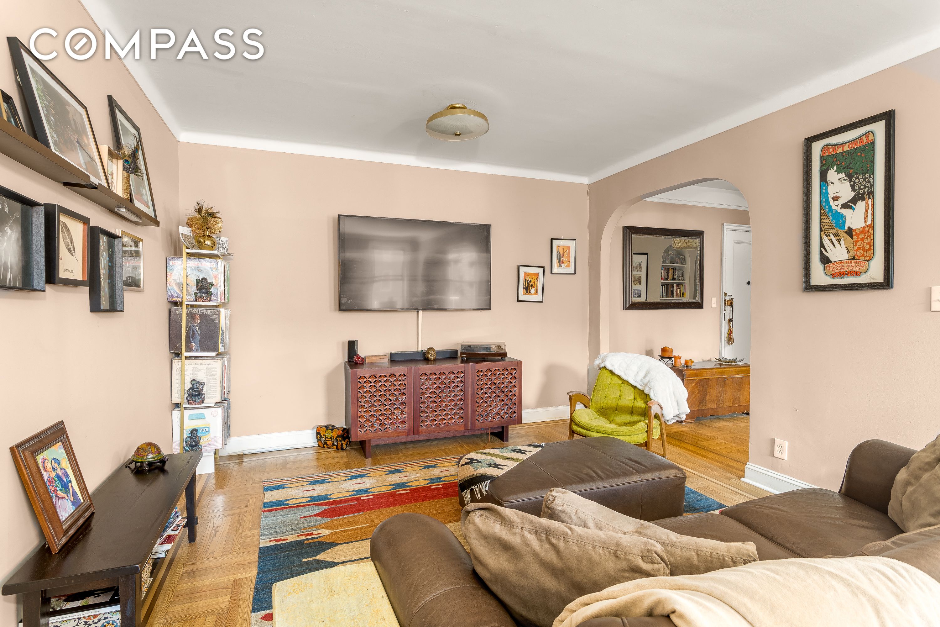 #4 photo, 35-06 88th Street, クイーンズ区 Jackson Heights , NY 11372