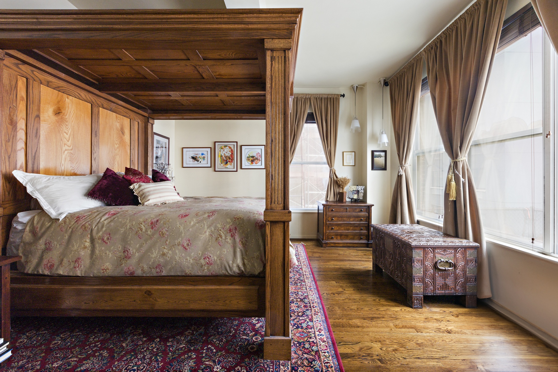 #13 photo, 335 W 38th Street, マンハッタン Clinton , NY 10018