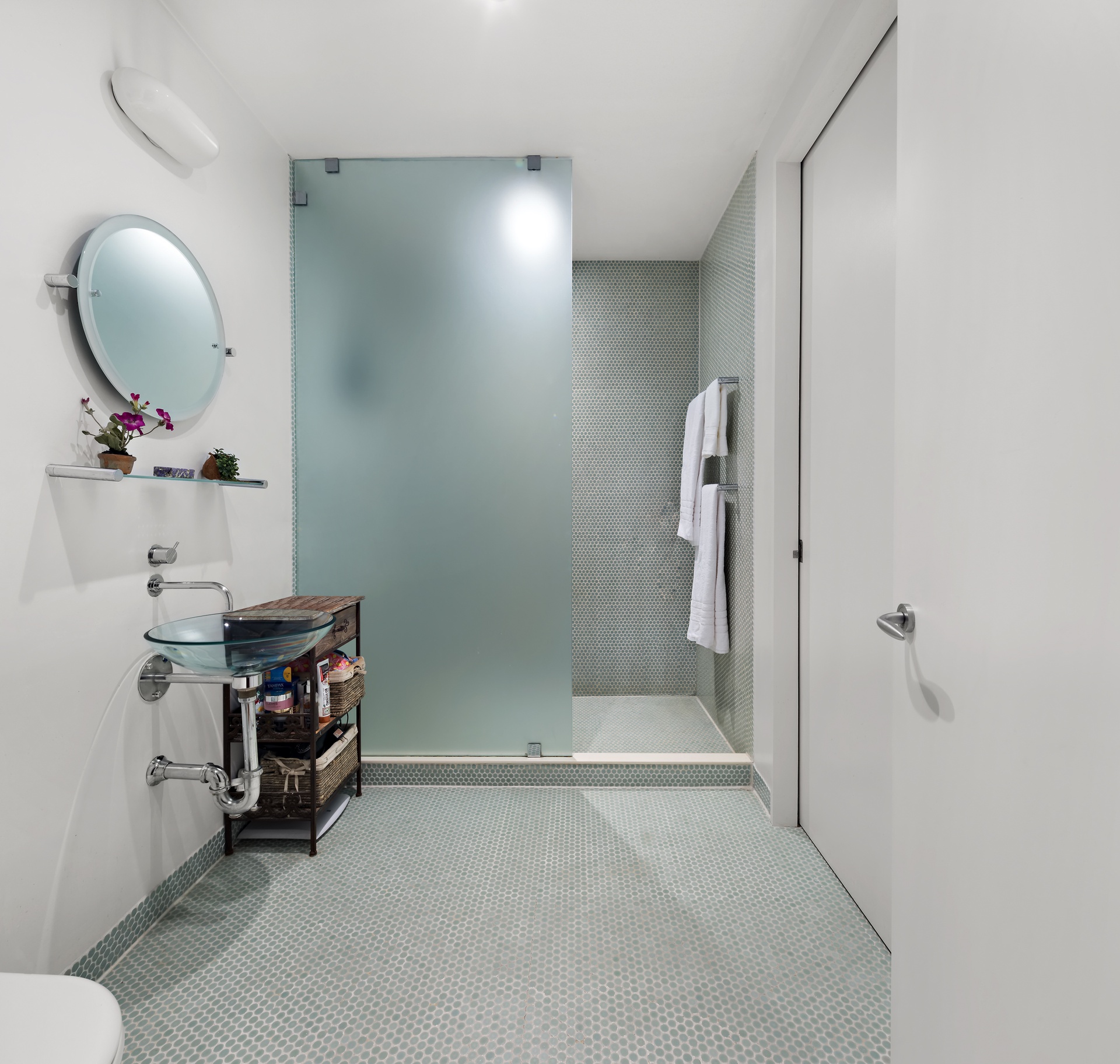 #17 photo, 335 W 38th Street, マンハッタン Clinton , NY 10018