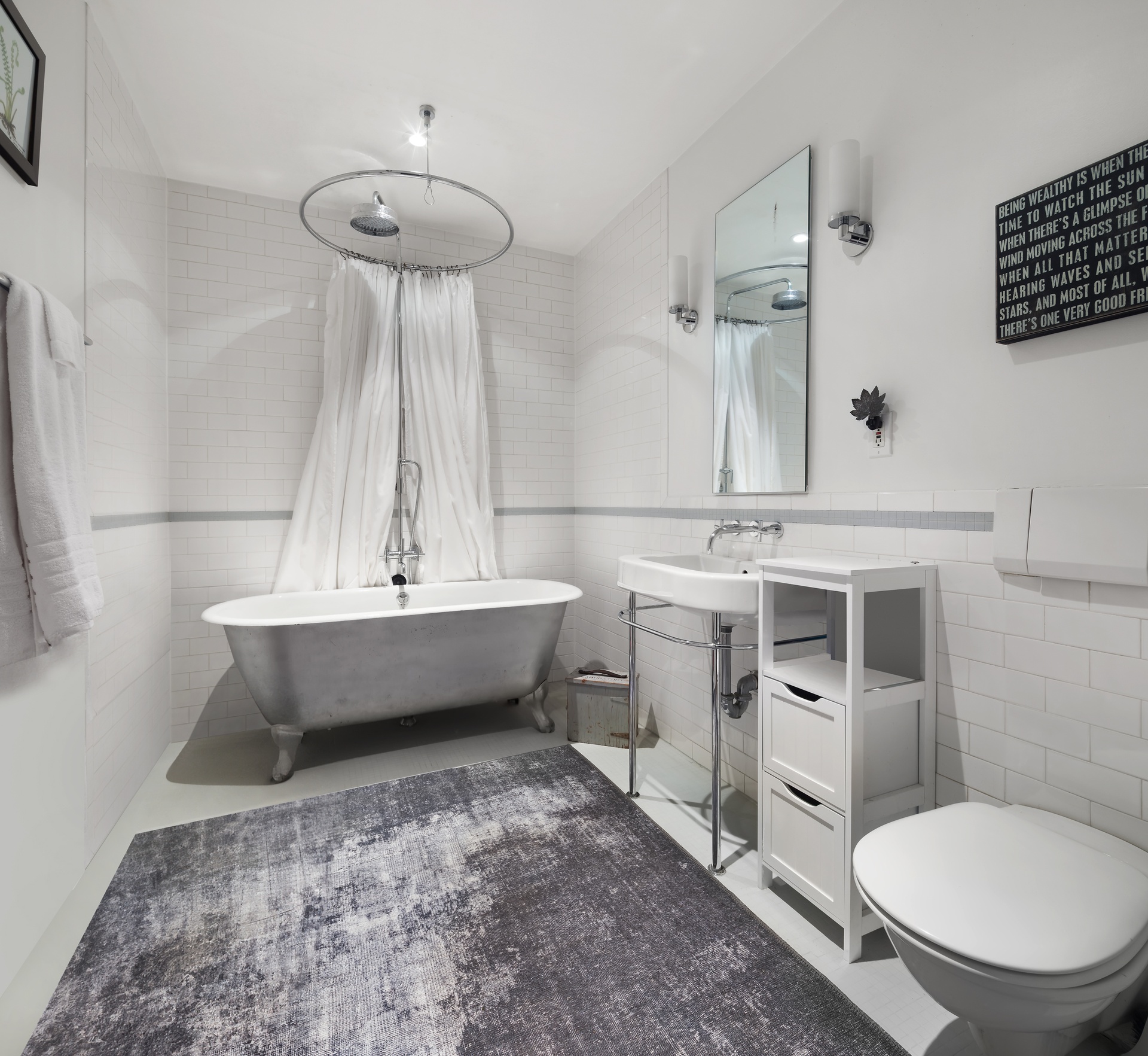 #18 photo, 335 W 38th Street, マンハッタン Clinton , NY 10018