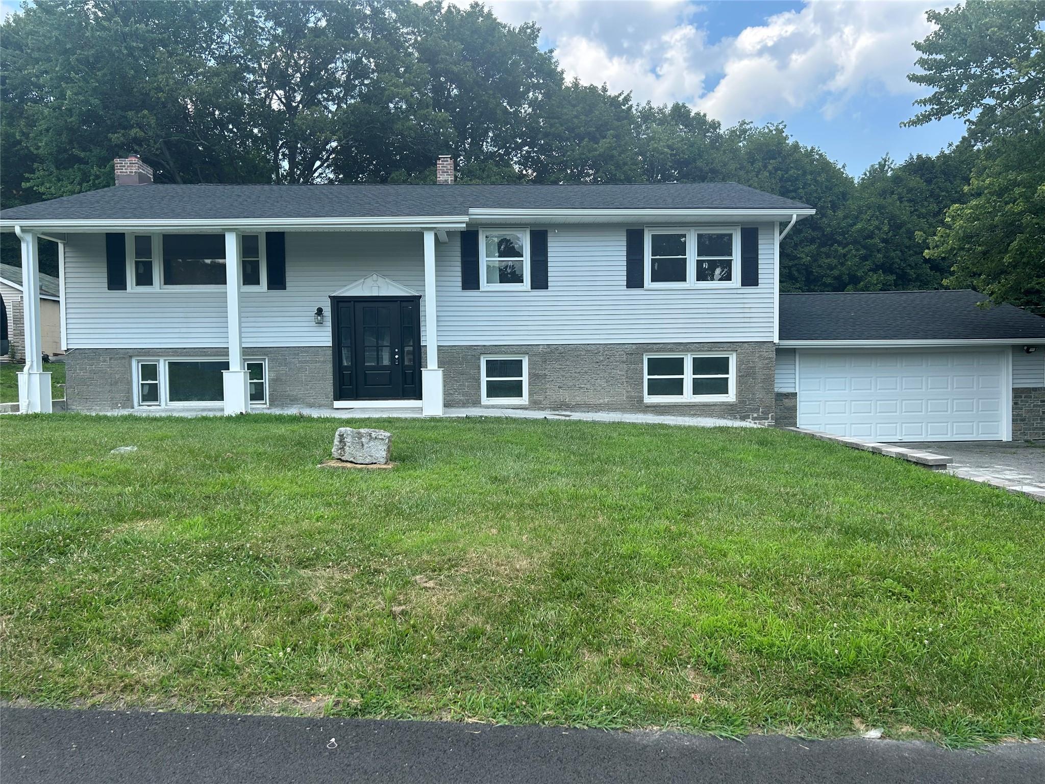 #1 photo, 40 Hillside Avenue, New Windsor , NY 12553