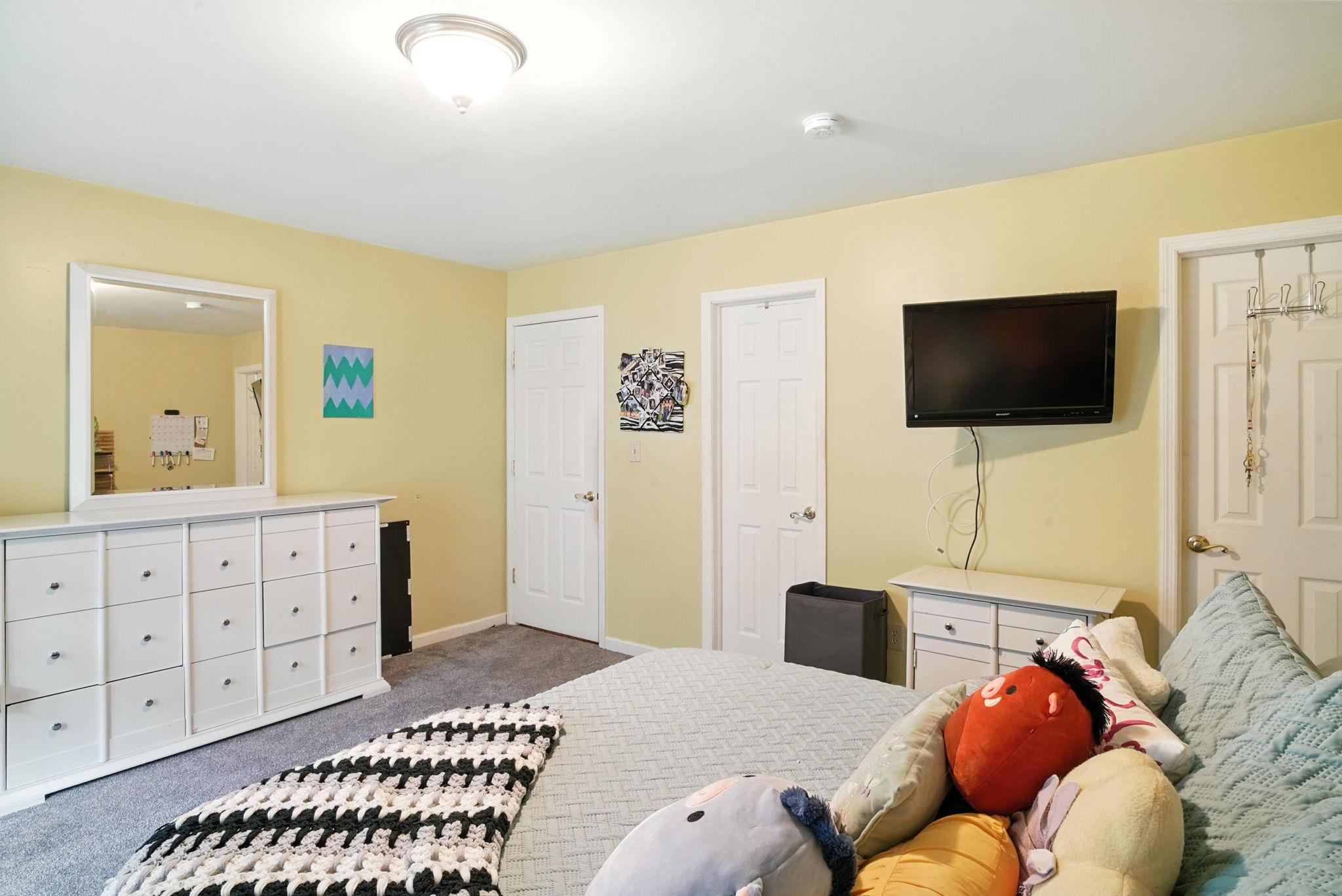 #19 photo, 37 Sycamore Trail, Wurtsboro , NY 12790