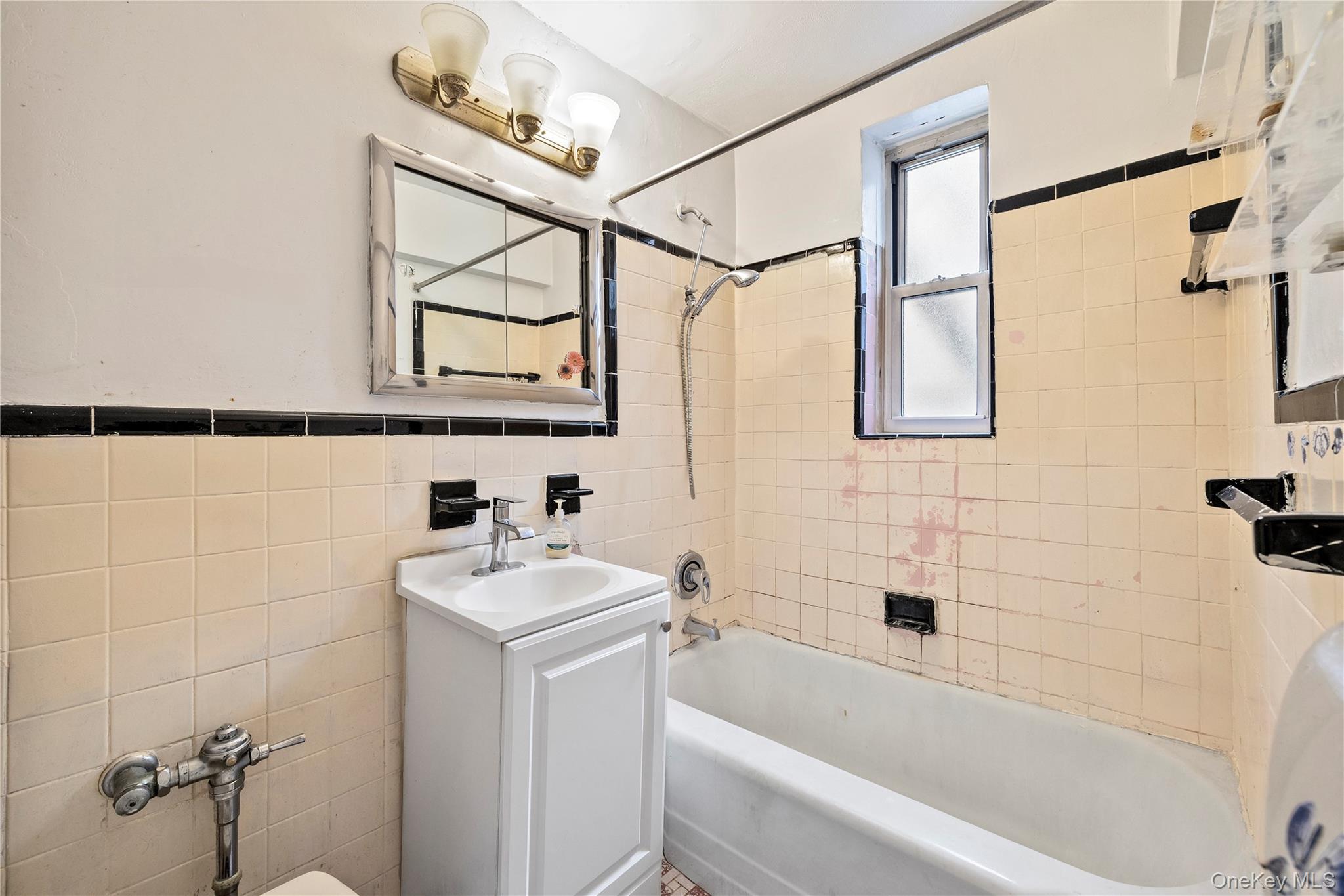 #15 photo, 125 Bronx River Road, Yonkers , NY 10704