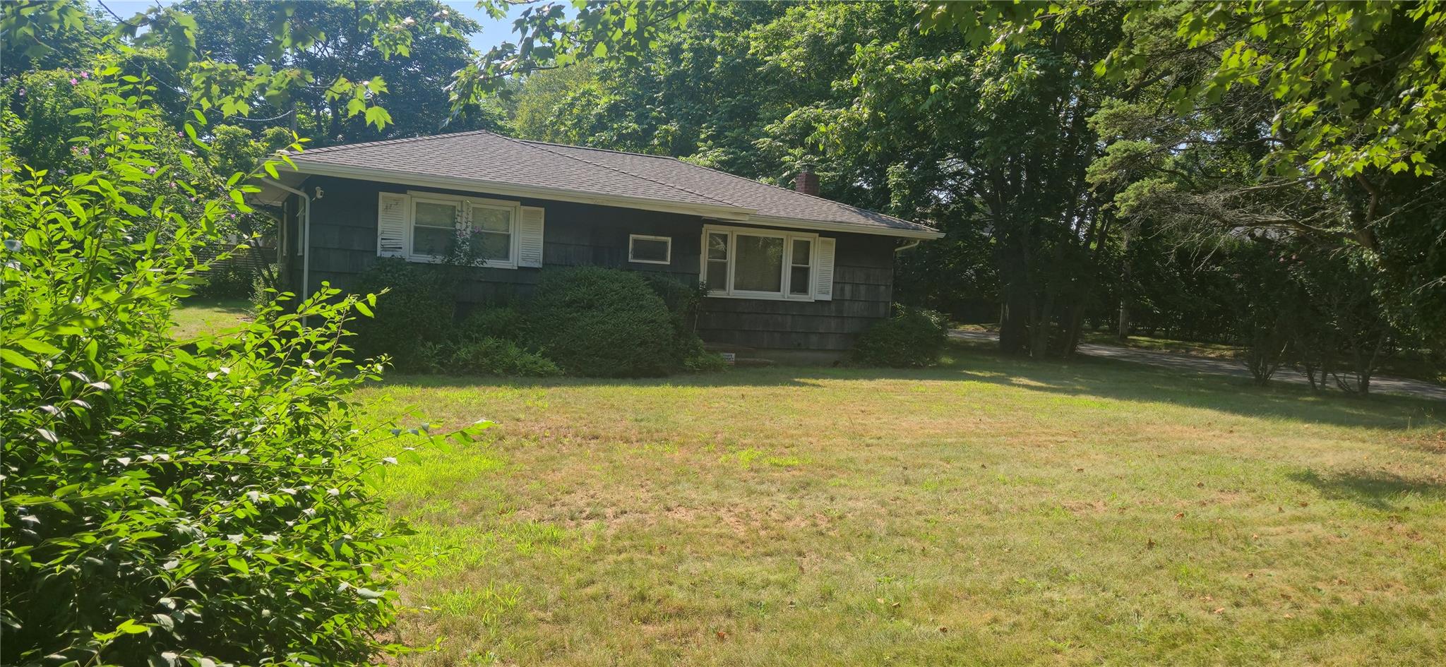 #1 photo, 129 David Whites Lane, サフォーク郡 Southampton , NY 11968