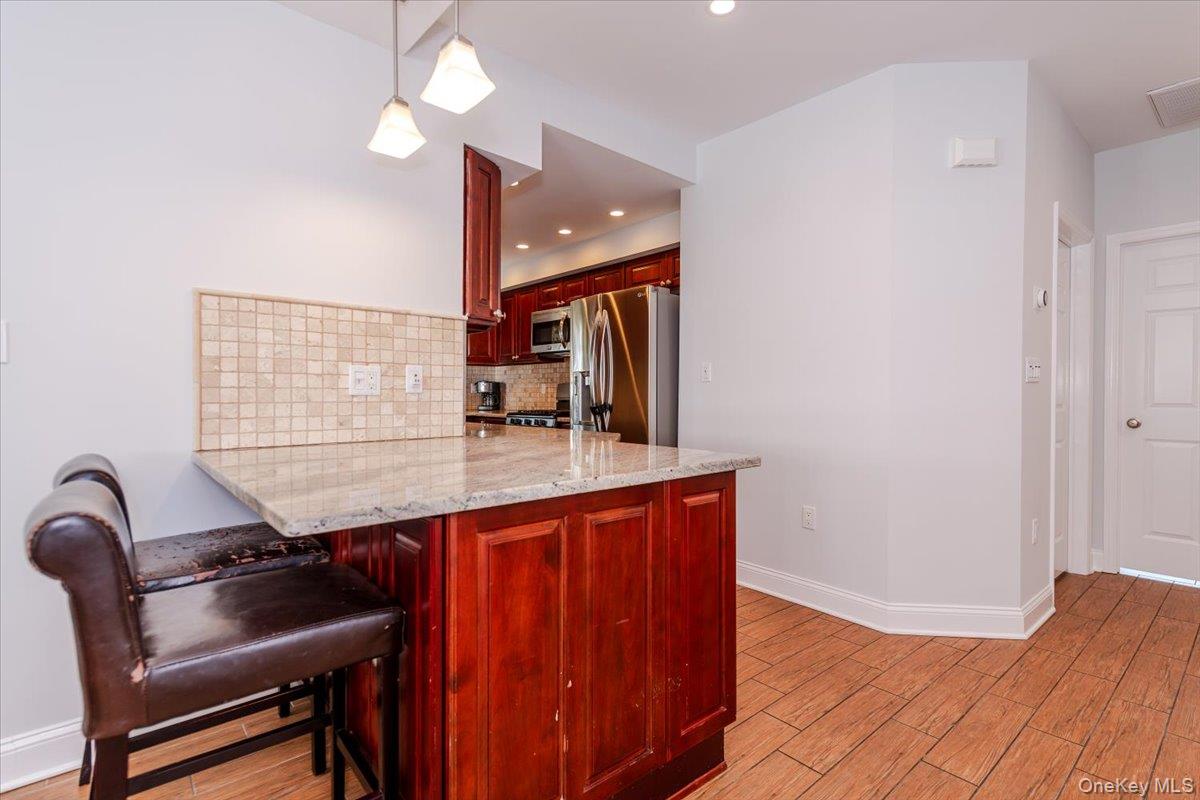 #11 photo, 101 California Street, ナッソー郡 Long Beach , NY 11561