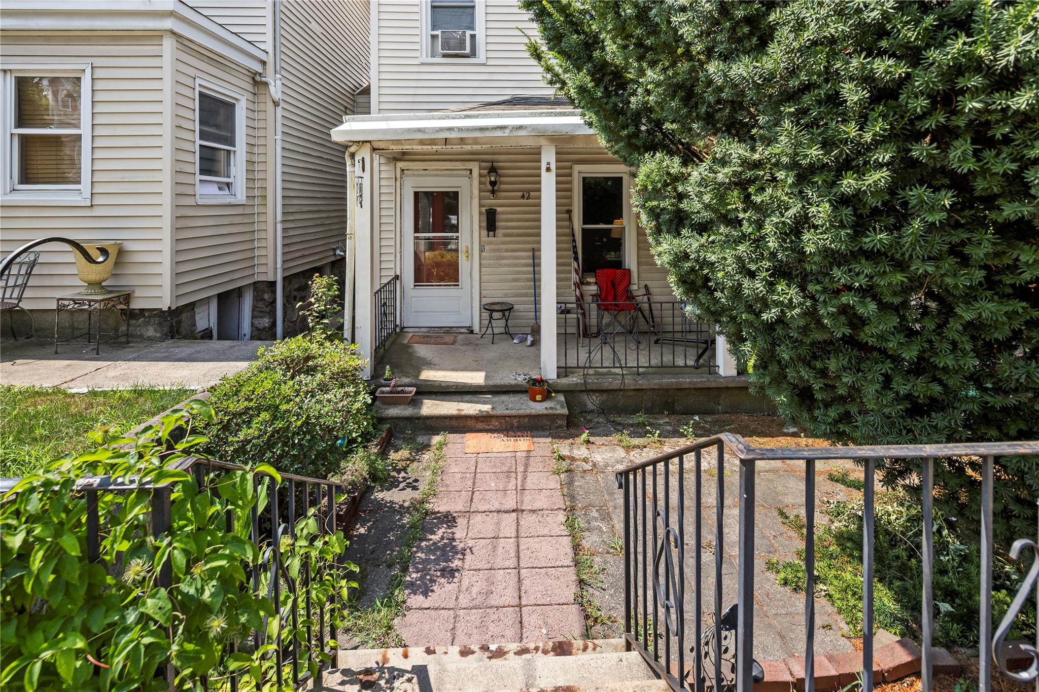 #1 photo, 42 Edgewood Avenue, Yonkers , NY 10704