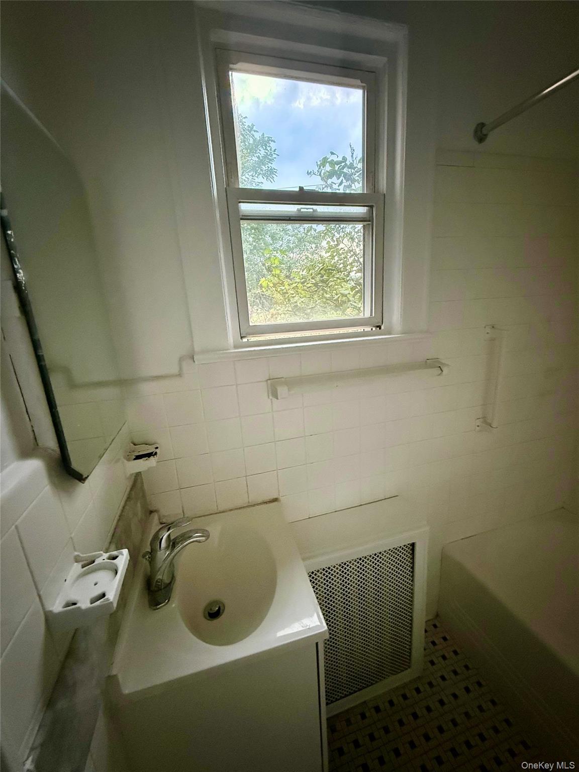 #8 photo, 151 N Evarts Avenue, Elmsford , NY 10523