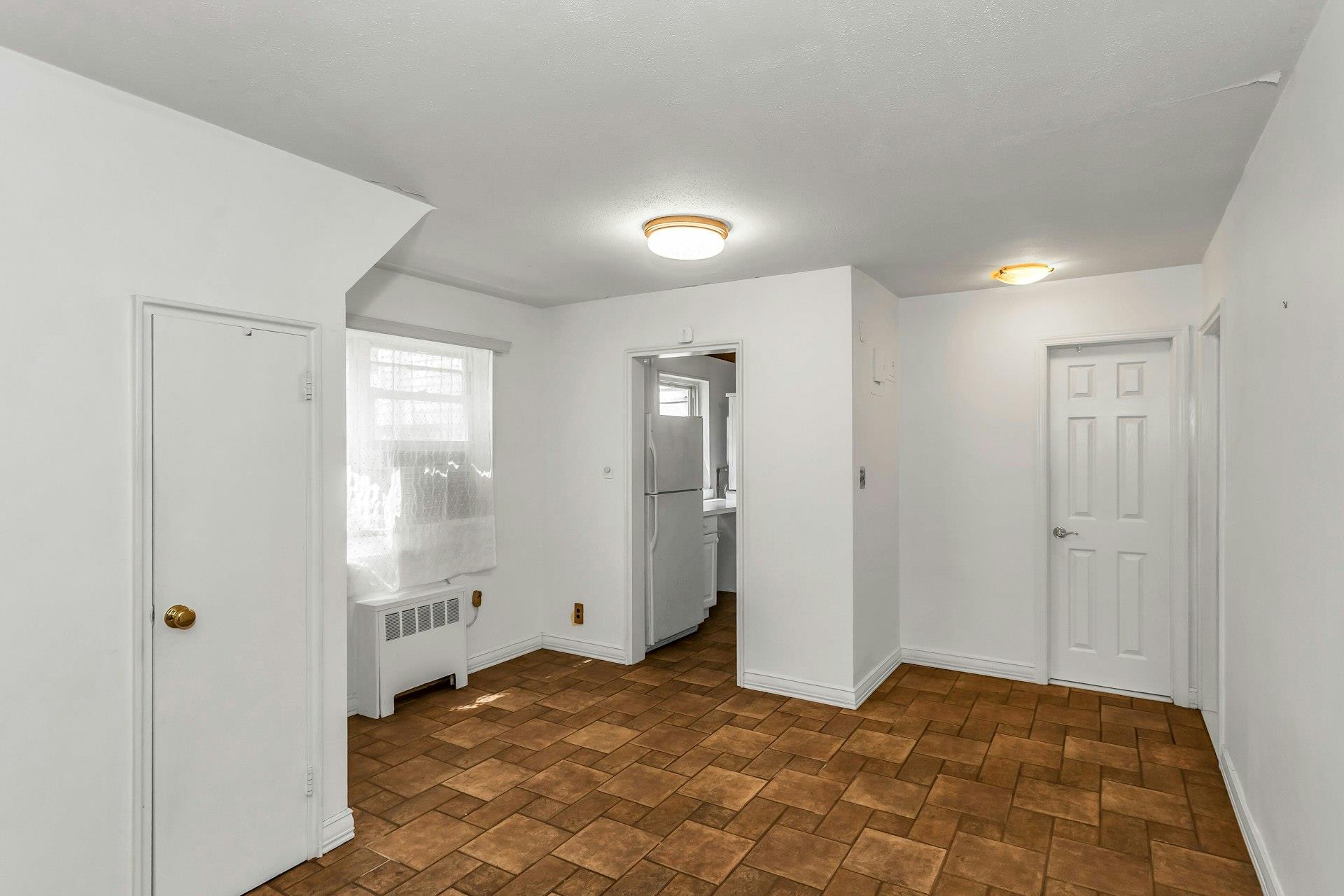 #6 photo, 15-06 212TH Street, クイーンズ区 Bay Terrace , NY 11360