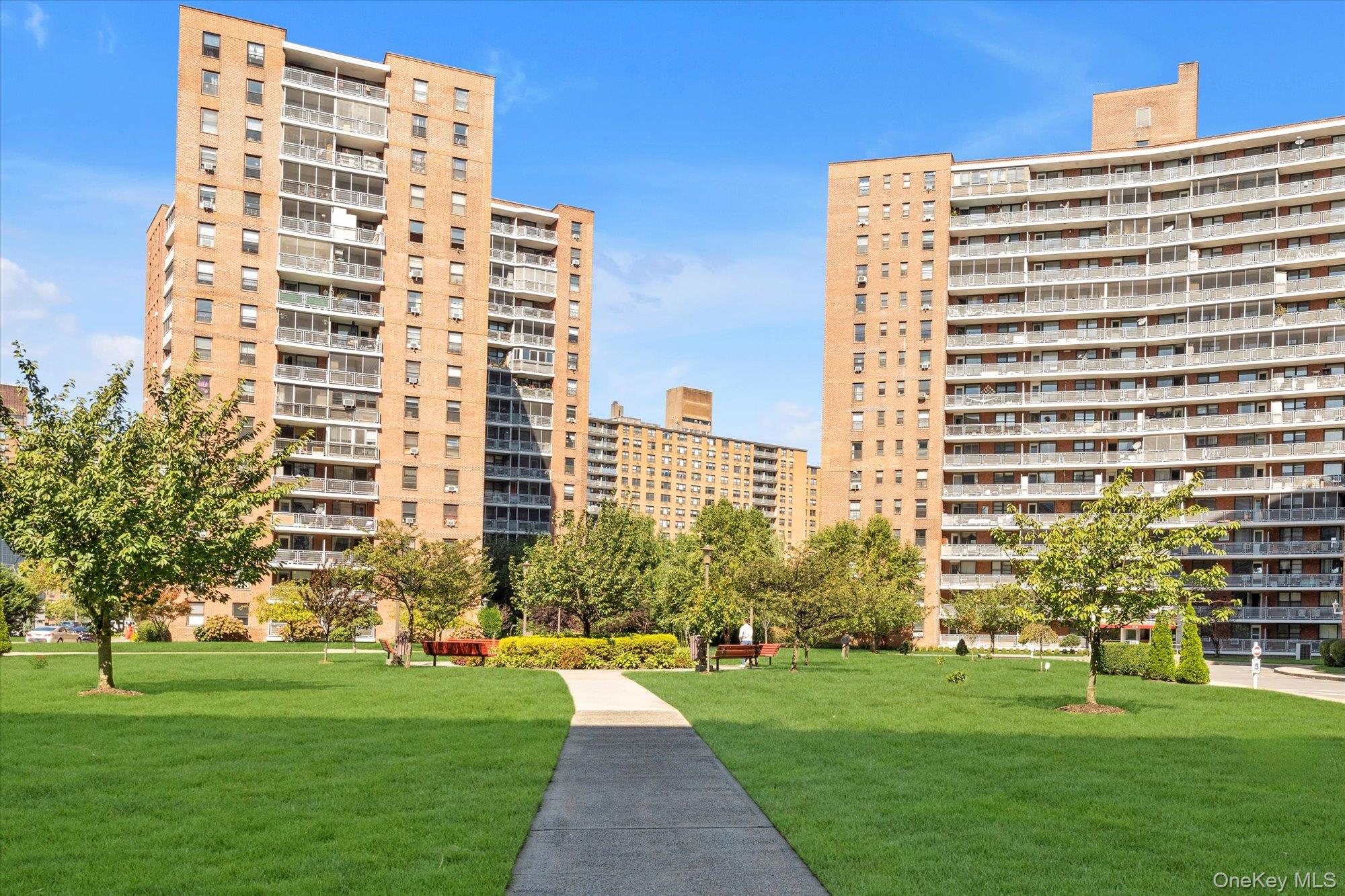 #16 photo, 61-15 98th Street, クイーンズ区 Rego Park , NY 11374