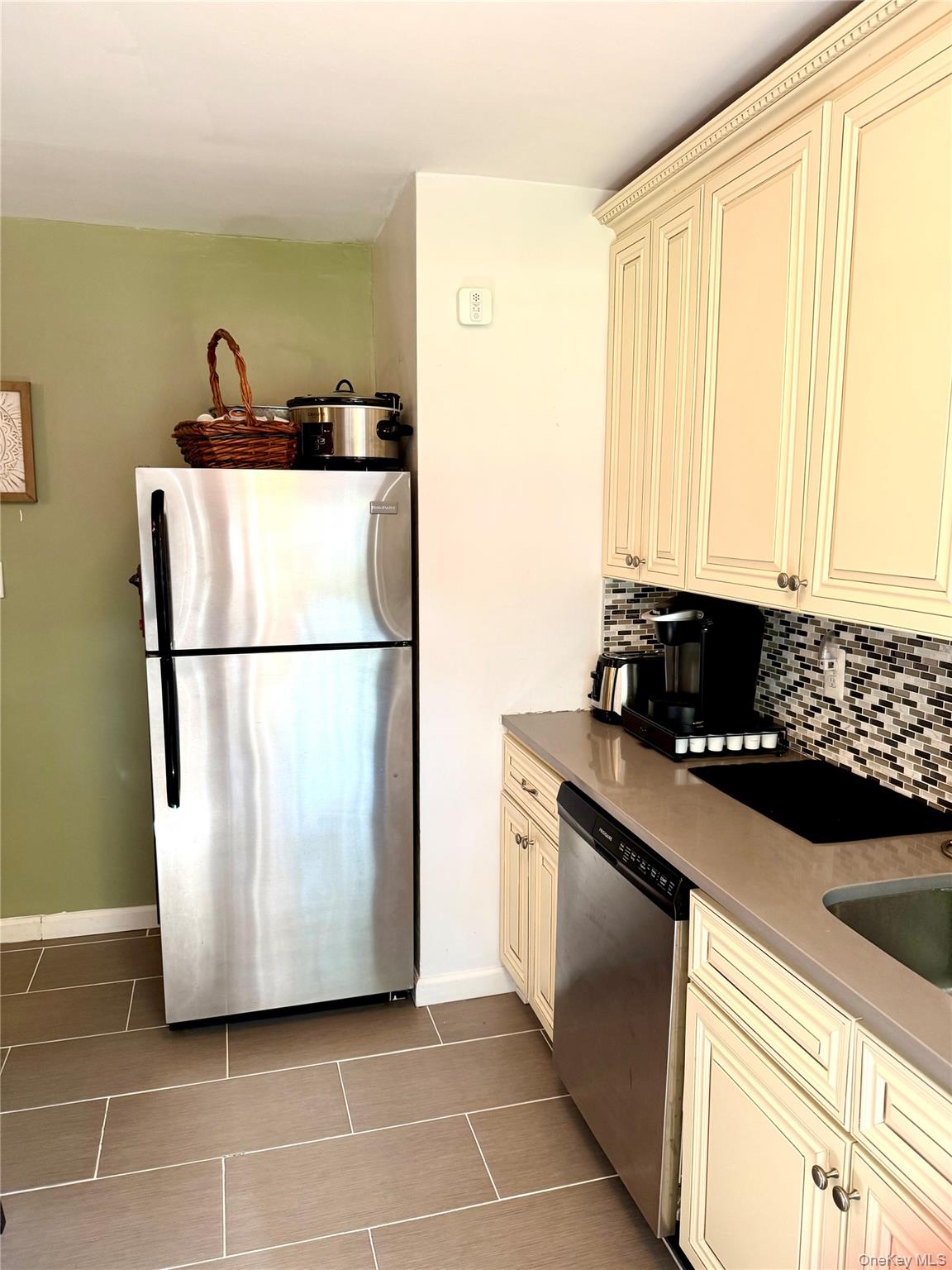 #16 photo, 74-65 220th Street, クイーンズ区 Oakland Gardens , NY 11364