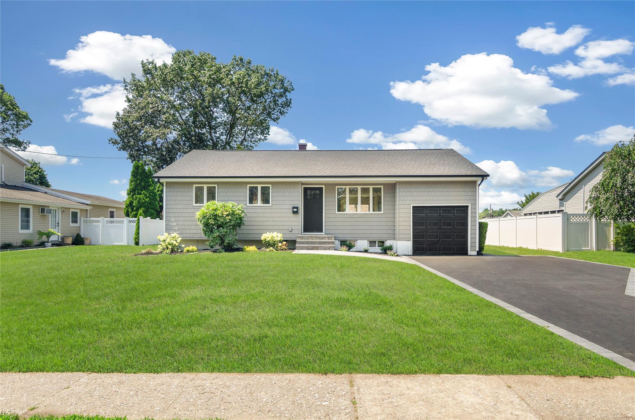 #1 photo, 498 Belmore Avenue, East Islip , NY 11752