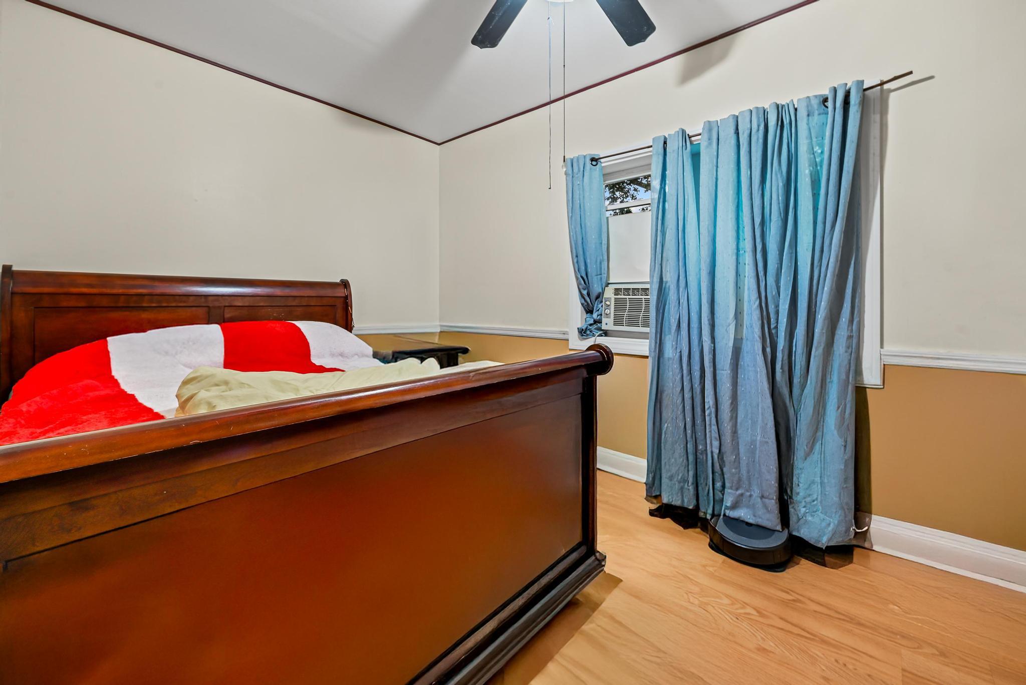 #9 photo, 11518 146th Street, Jamaica , NY 11436