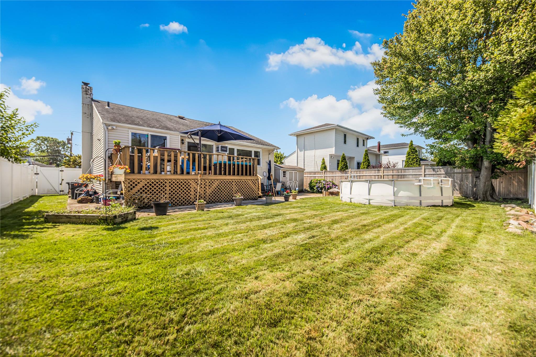 #18 photo, 2523 Horace Court, Bellmore , NY 11710