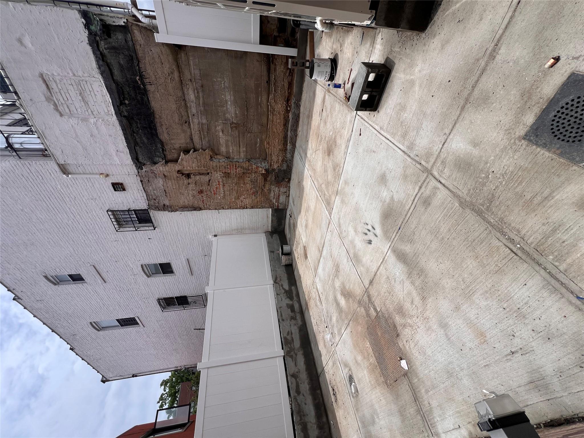 #10 photo, 4512 104th Street, クイーンズ区 Corona , NY 11368